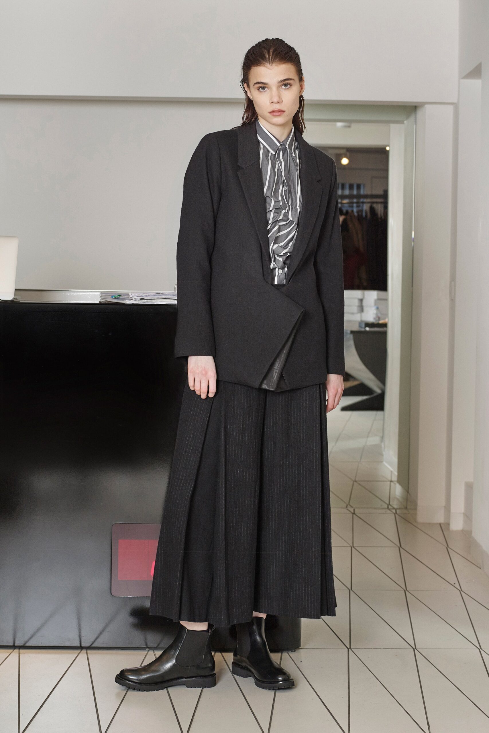 Chalayan F/W 18 Look 144