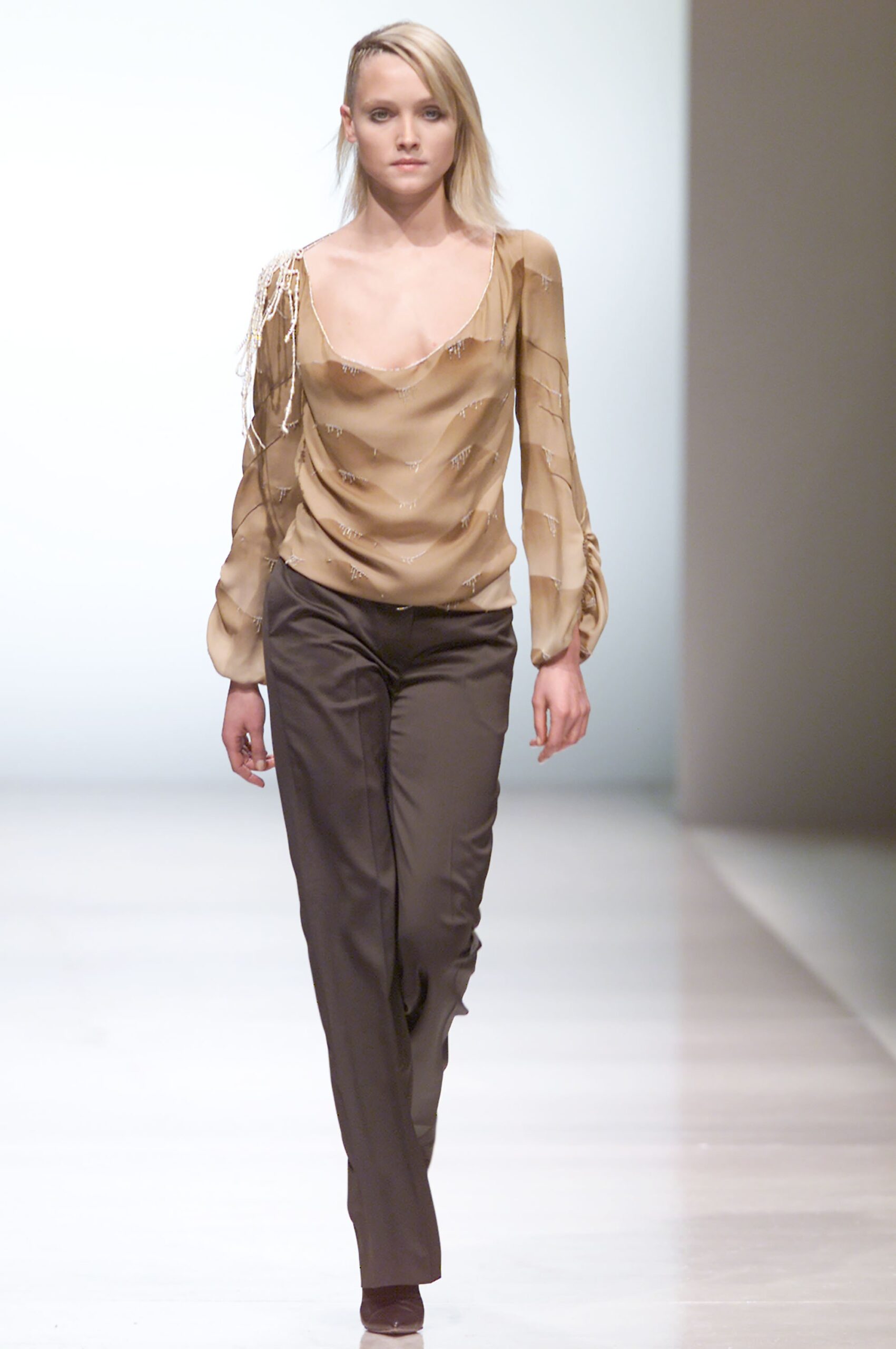 Chloé F/W 01 Look 89