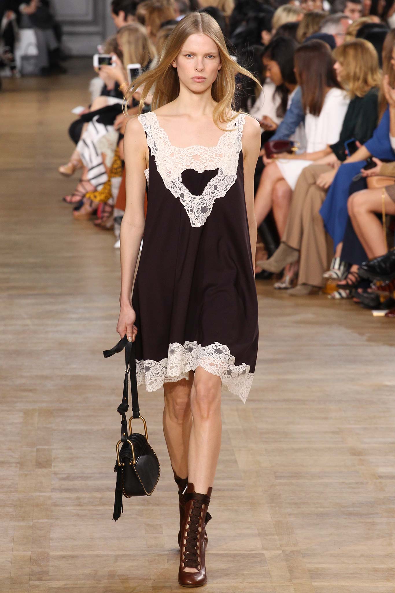 Chloé F/W 15 Look 122