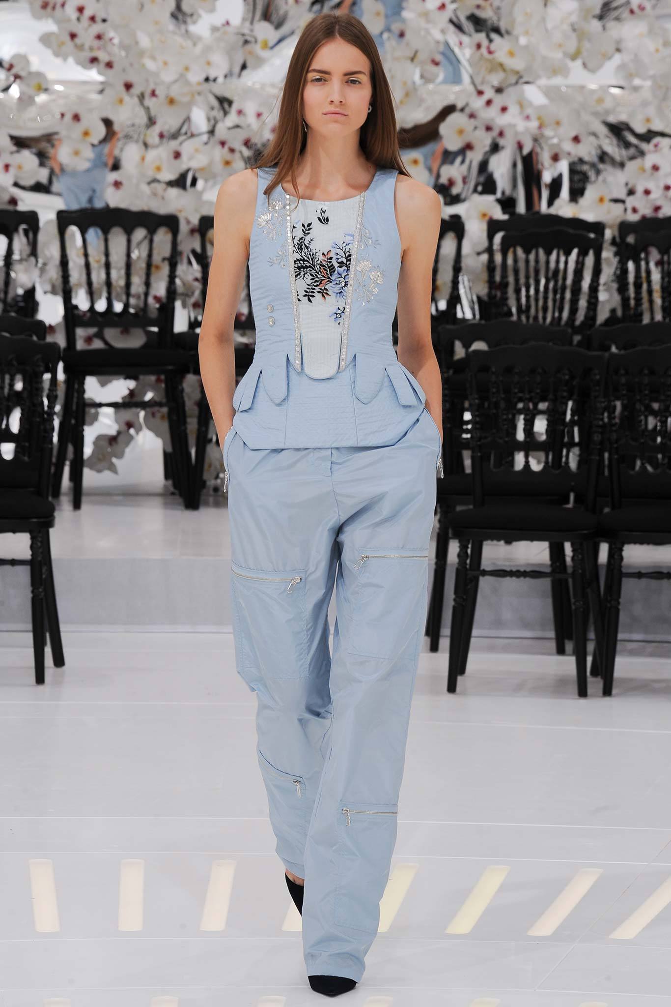 Christian Dior F/W 14 Couture Look 106