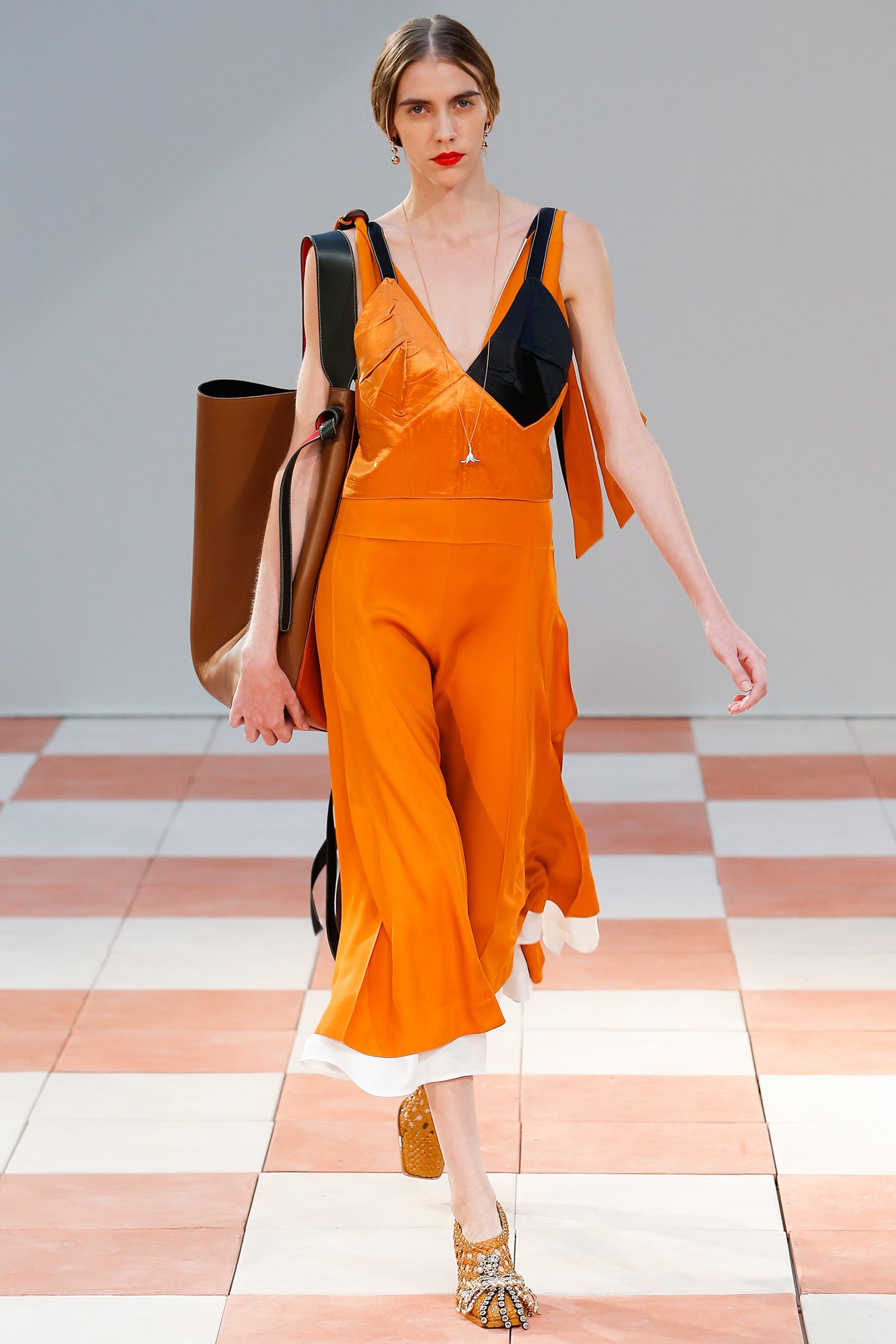 Celine F/W 15 Look 86