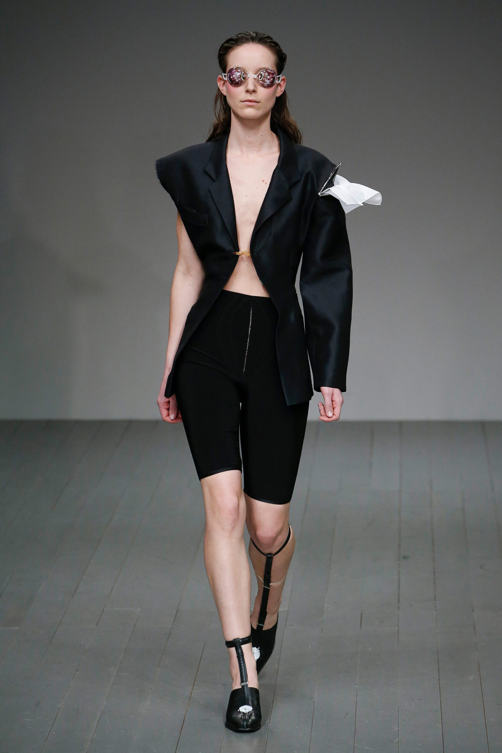 Central Saint Martins F/W 18 Menswear Look 65
