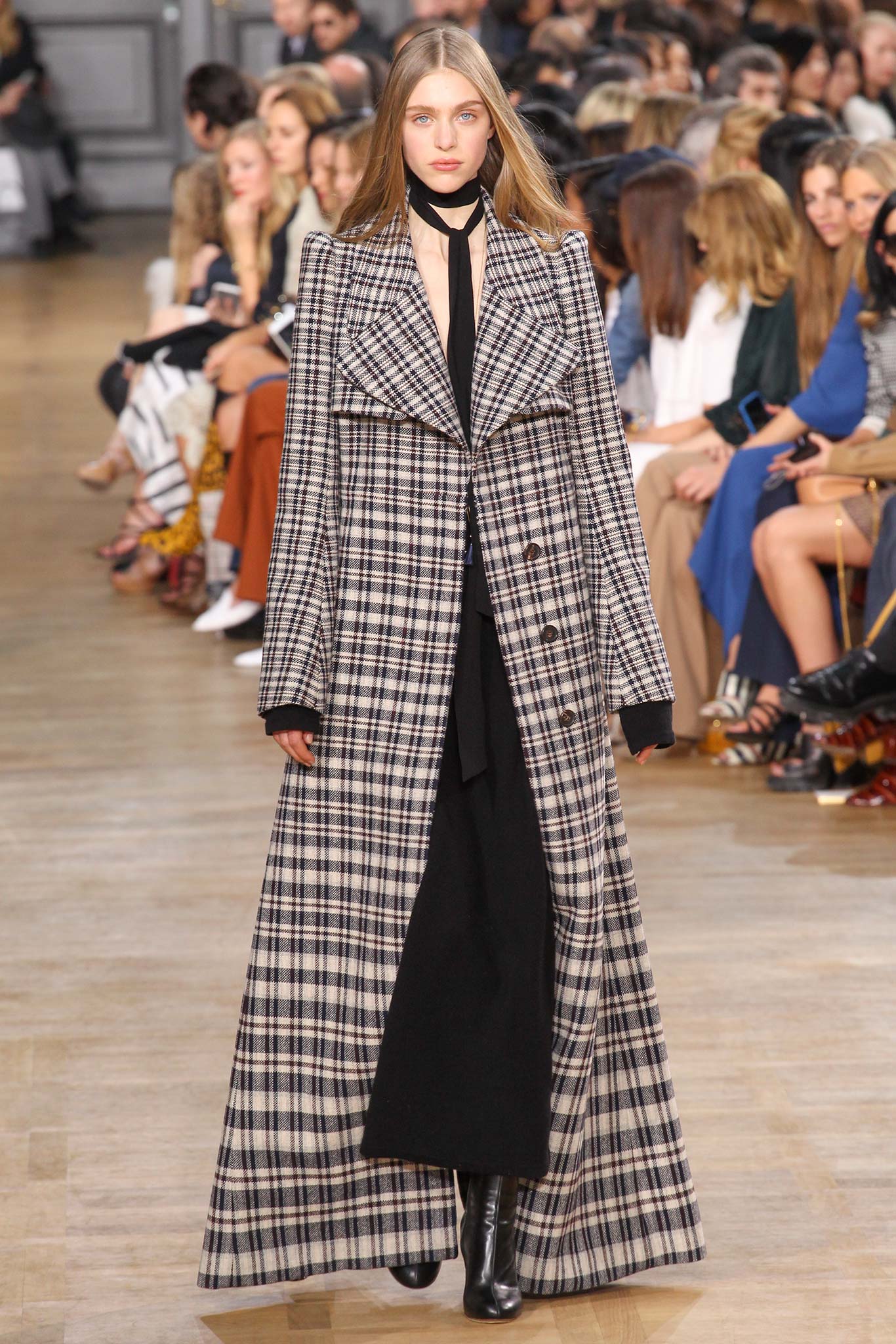 Chloé F/W 15 Look 134