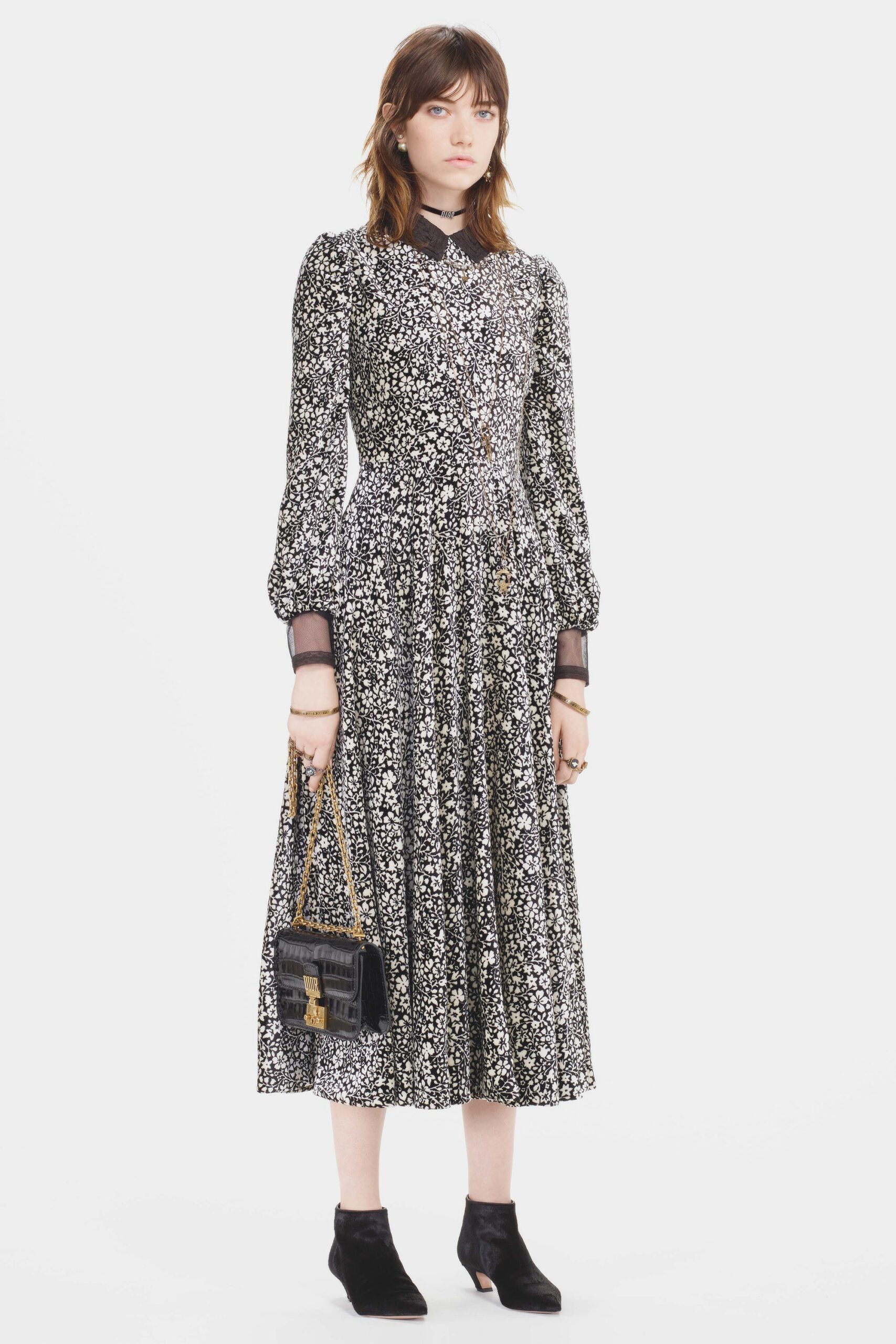 Christian Dior F/W 17 Look 202
