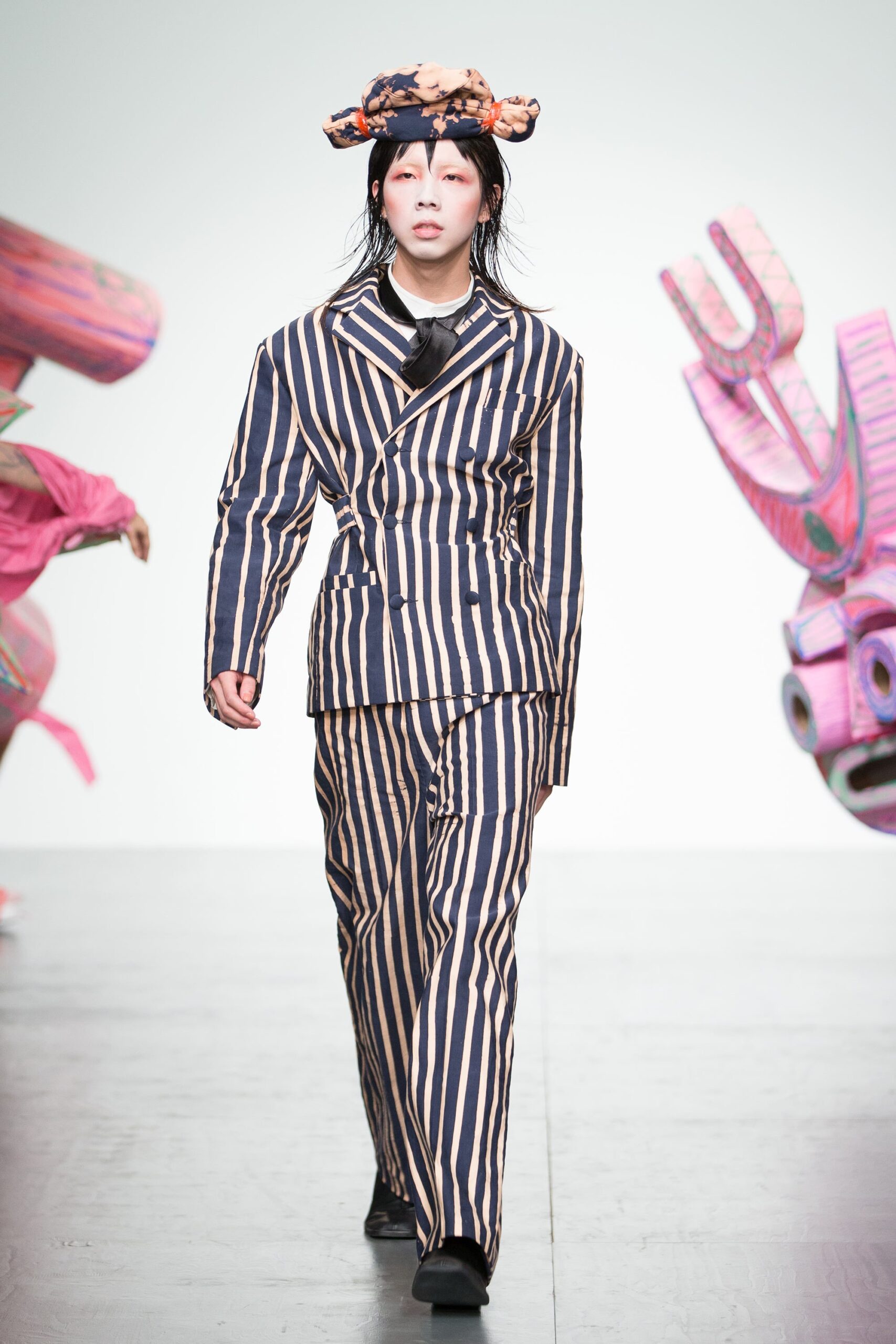 Charles Jeffrey Loverboy S/S 18 Menswear Look 236