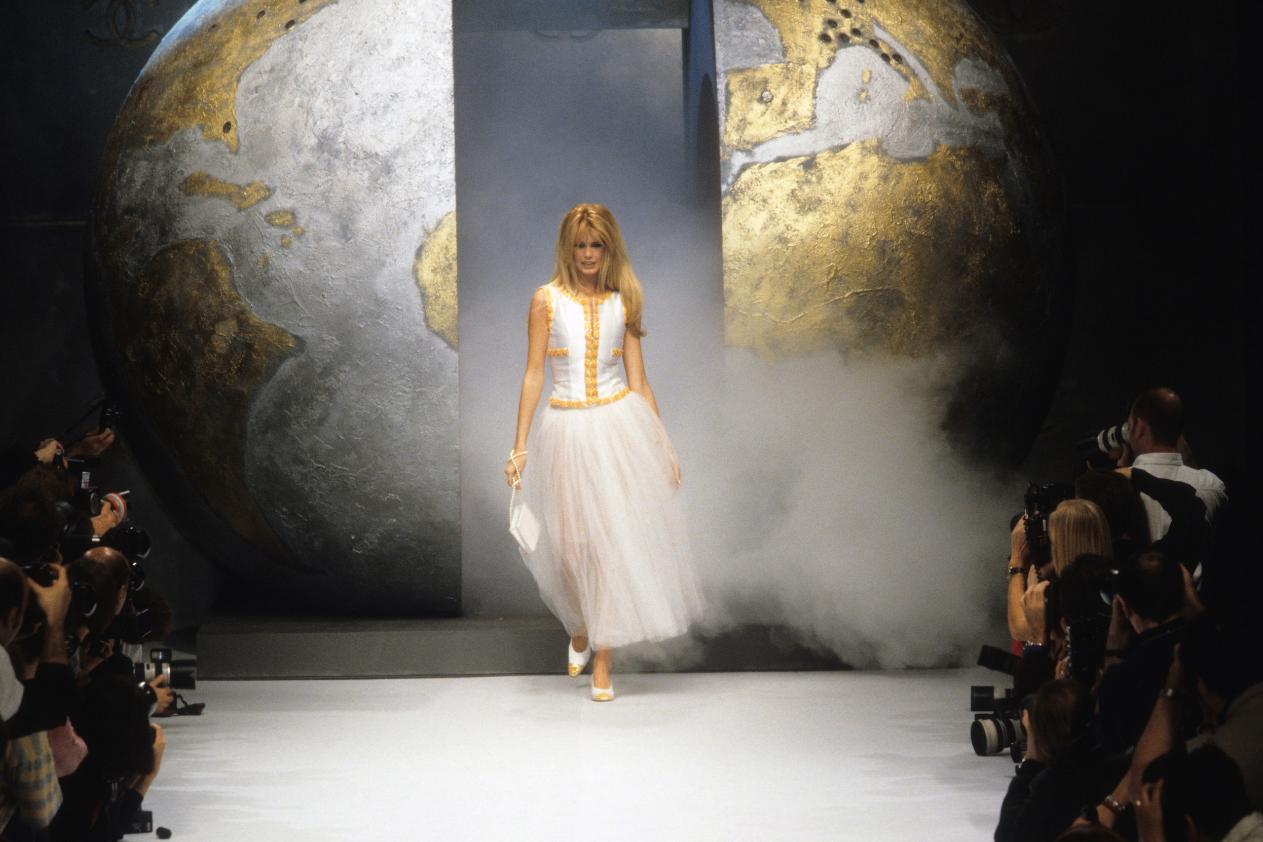 Chanel S/S 96 Look 2230