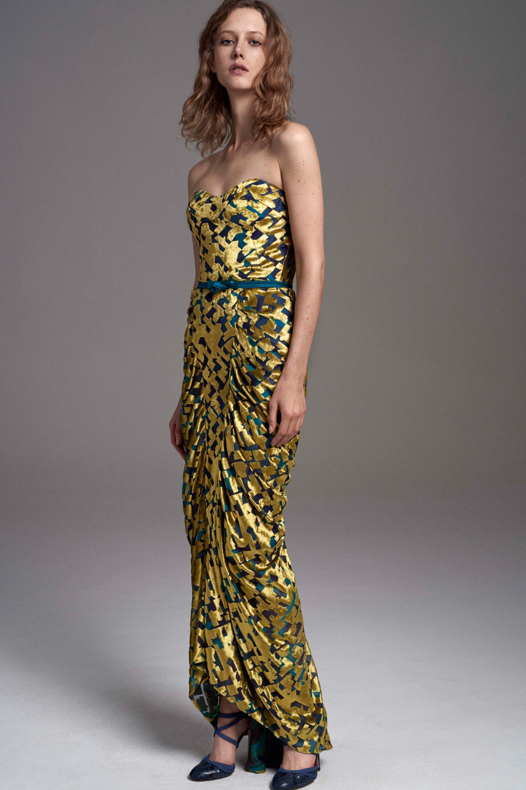 Carolina Herrera F/W 17 Look 215