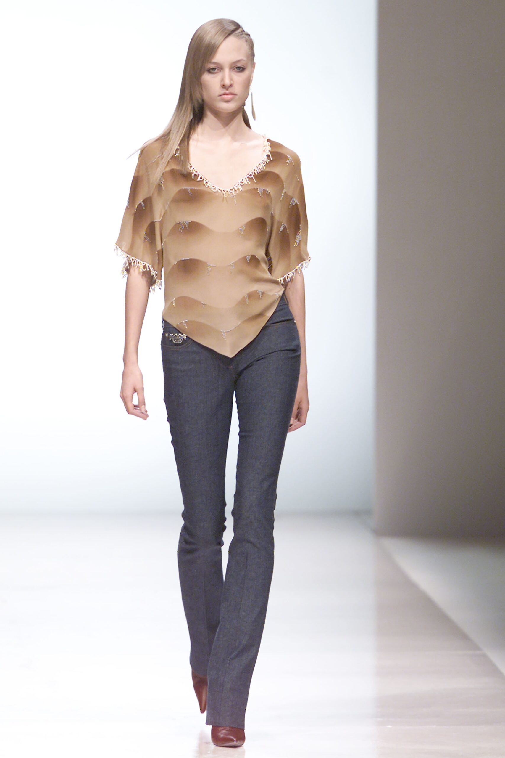 Chloé F/W 01 Look 126