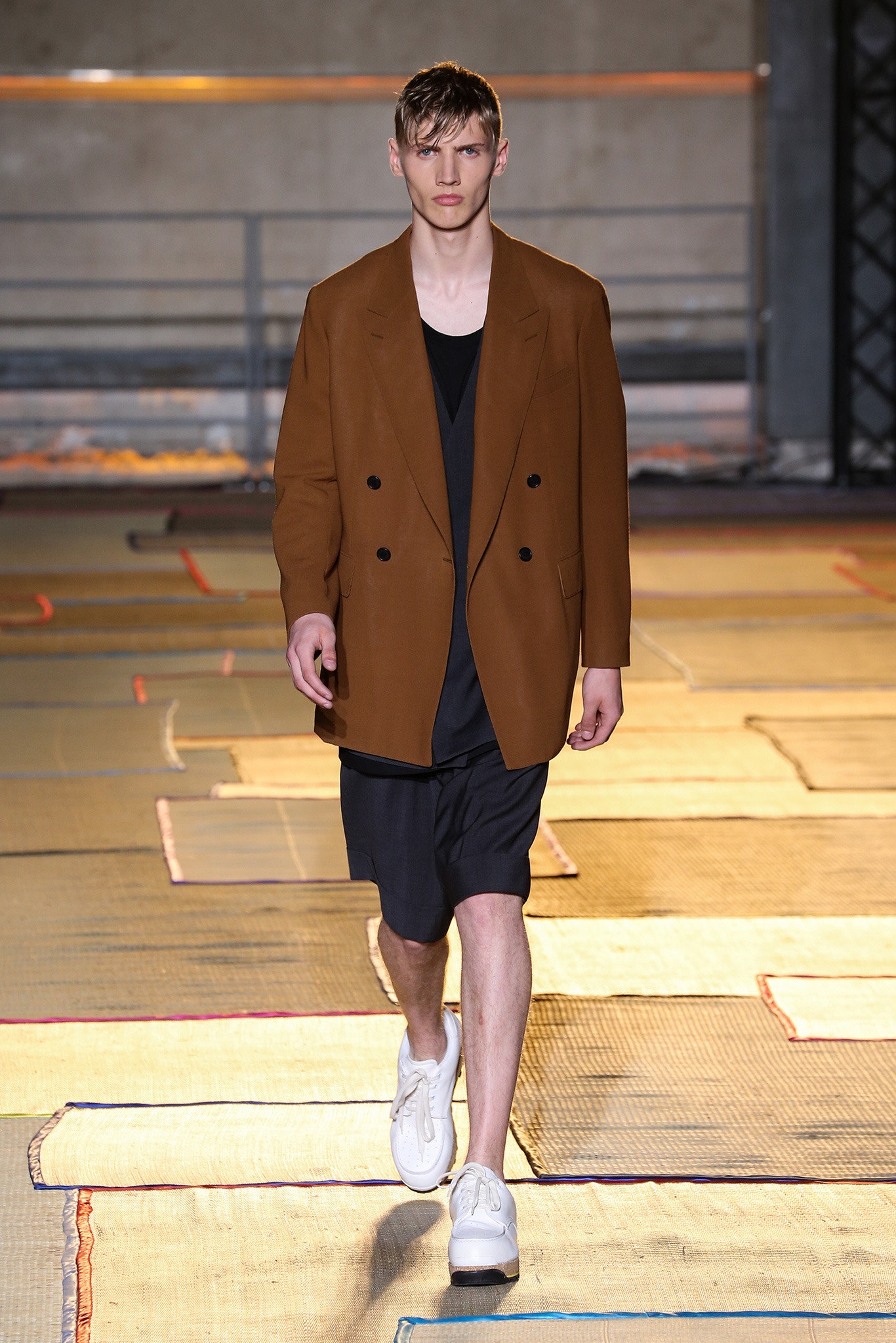 Cerruti 1881 S/S 15 Menswear Look 211