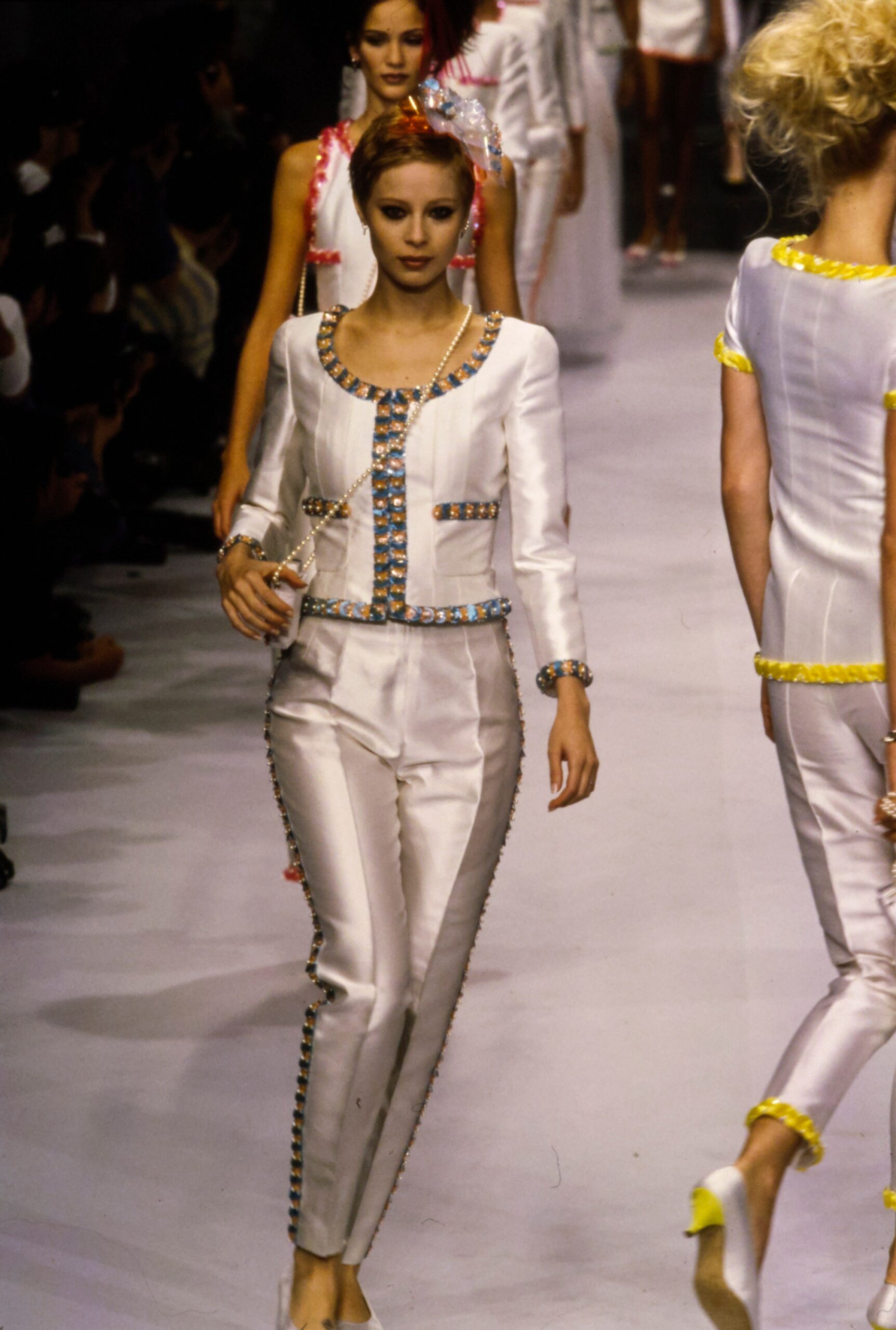 Chanel S/S 96 Look 2450