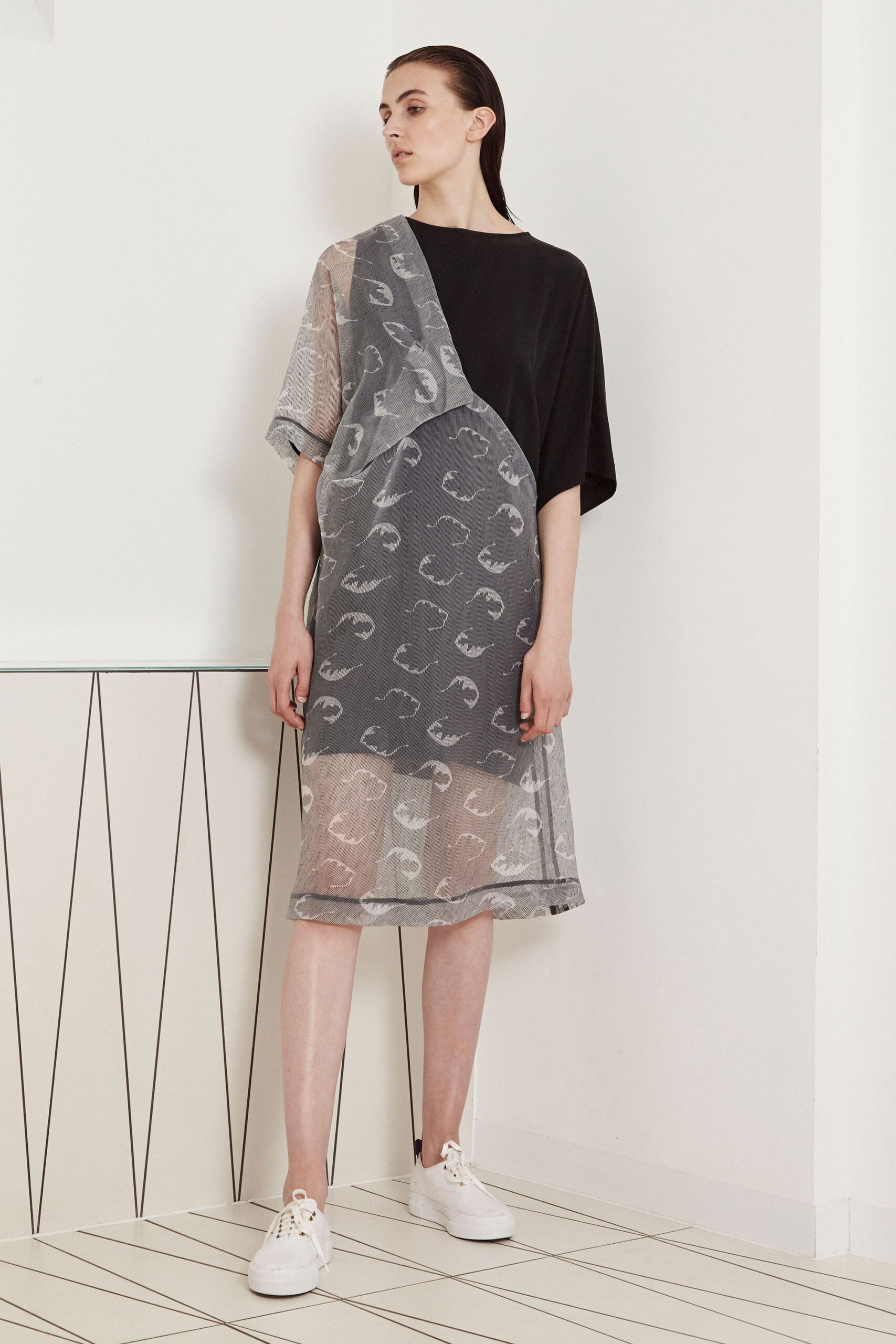 Chalayan Resort 18 Look 256