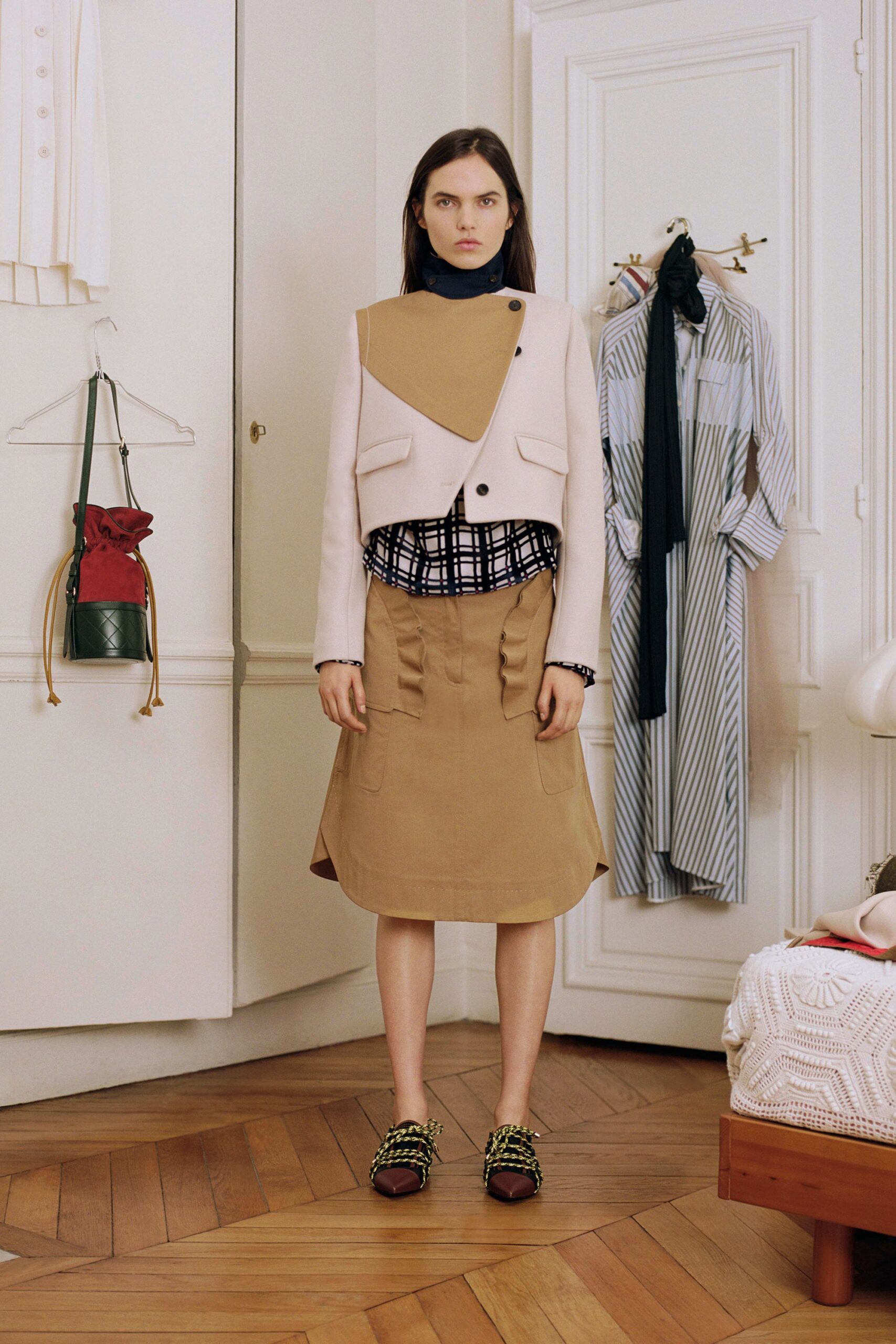 Carven F/W 18 Look 275