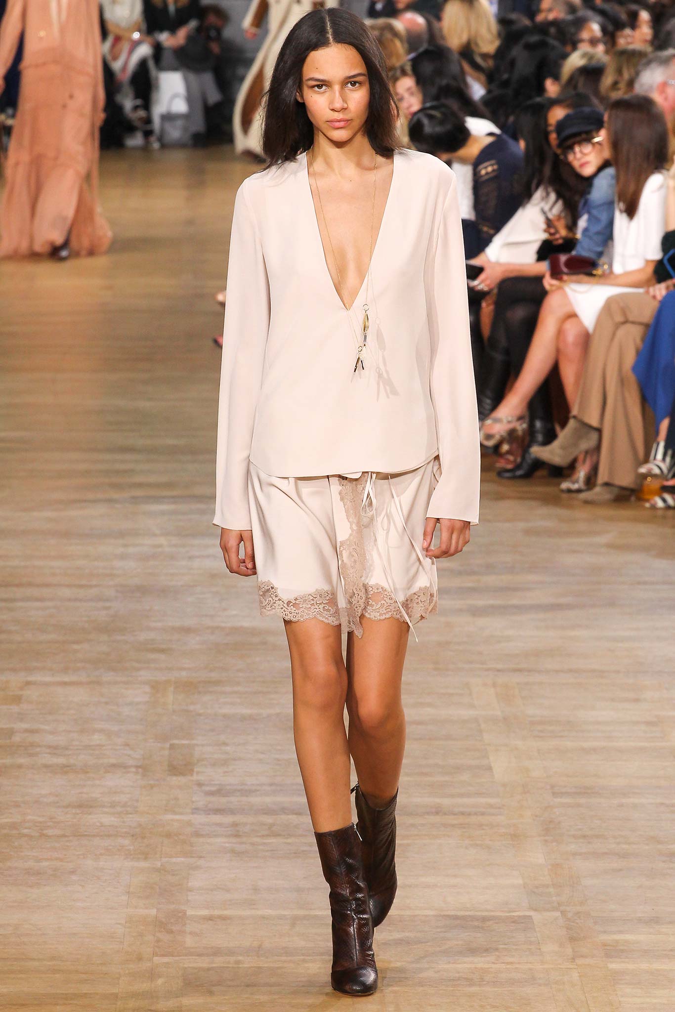 Chloé F/W 15 Look 182