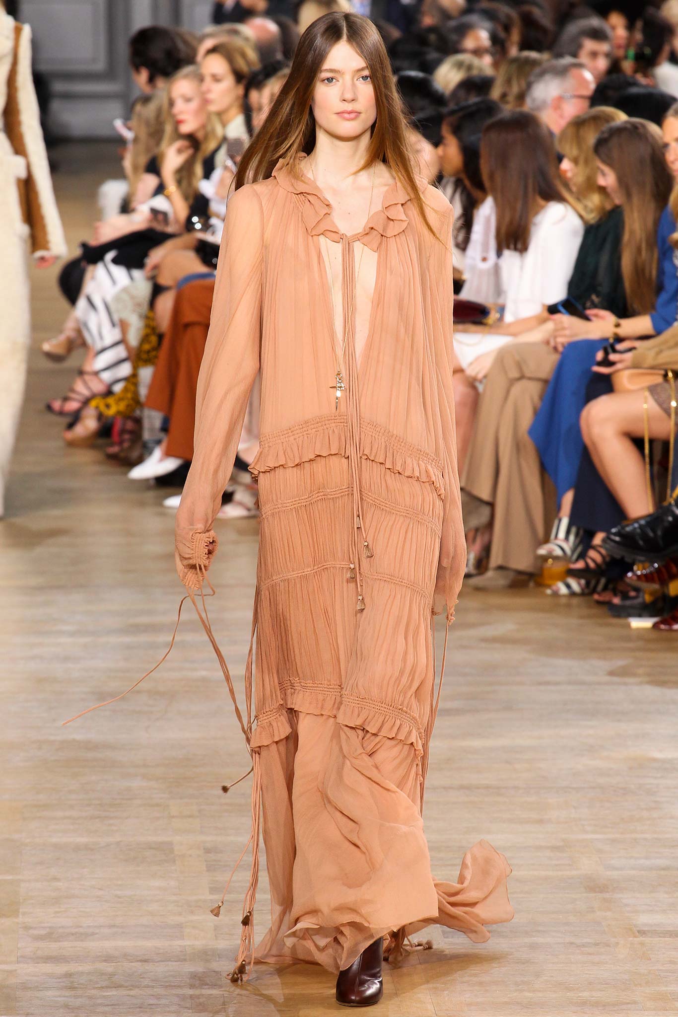 Chloé F/W 15 Look 187