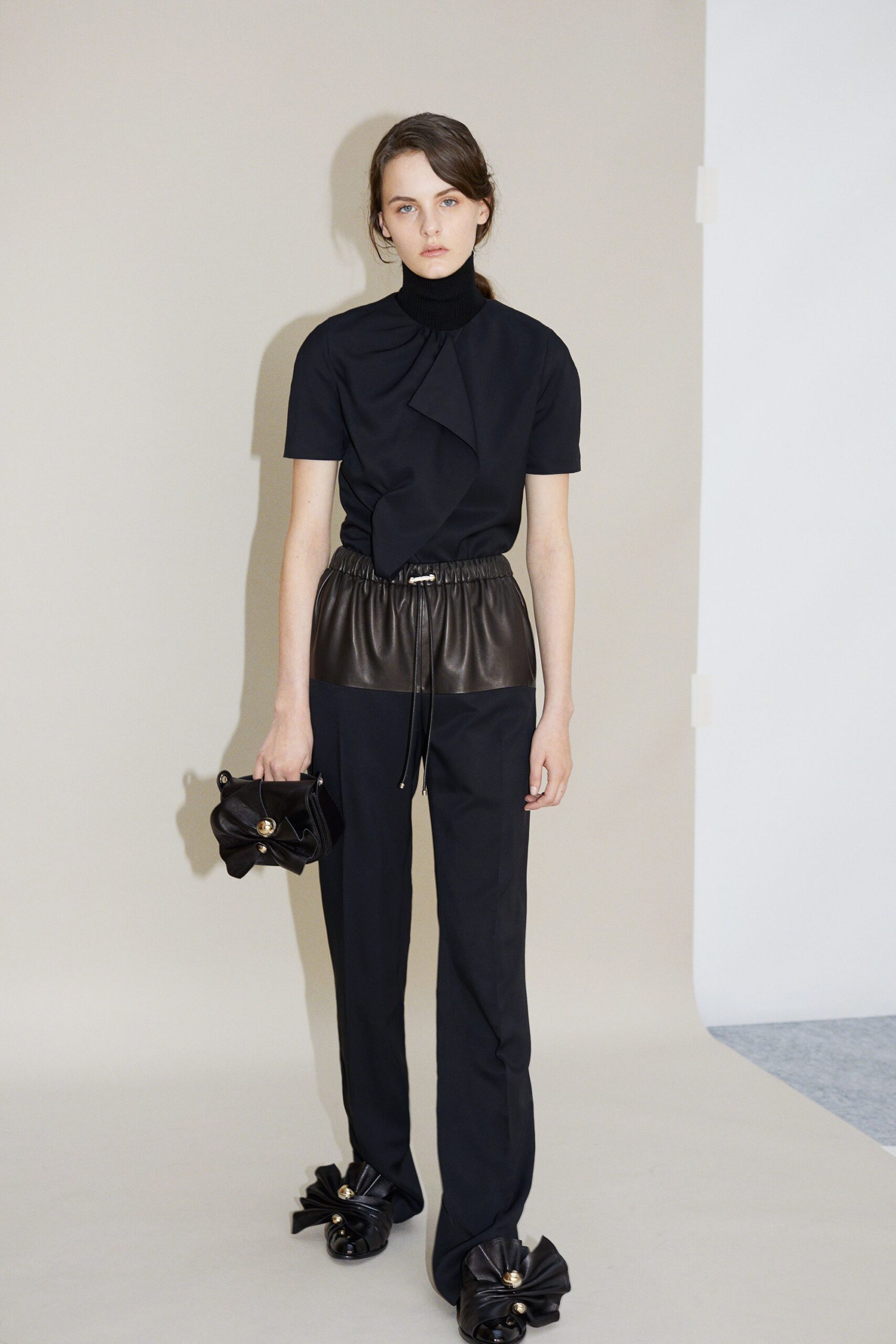 Carven F/W 17 Look 331