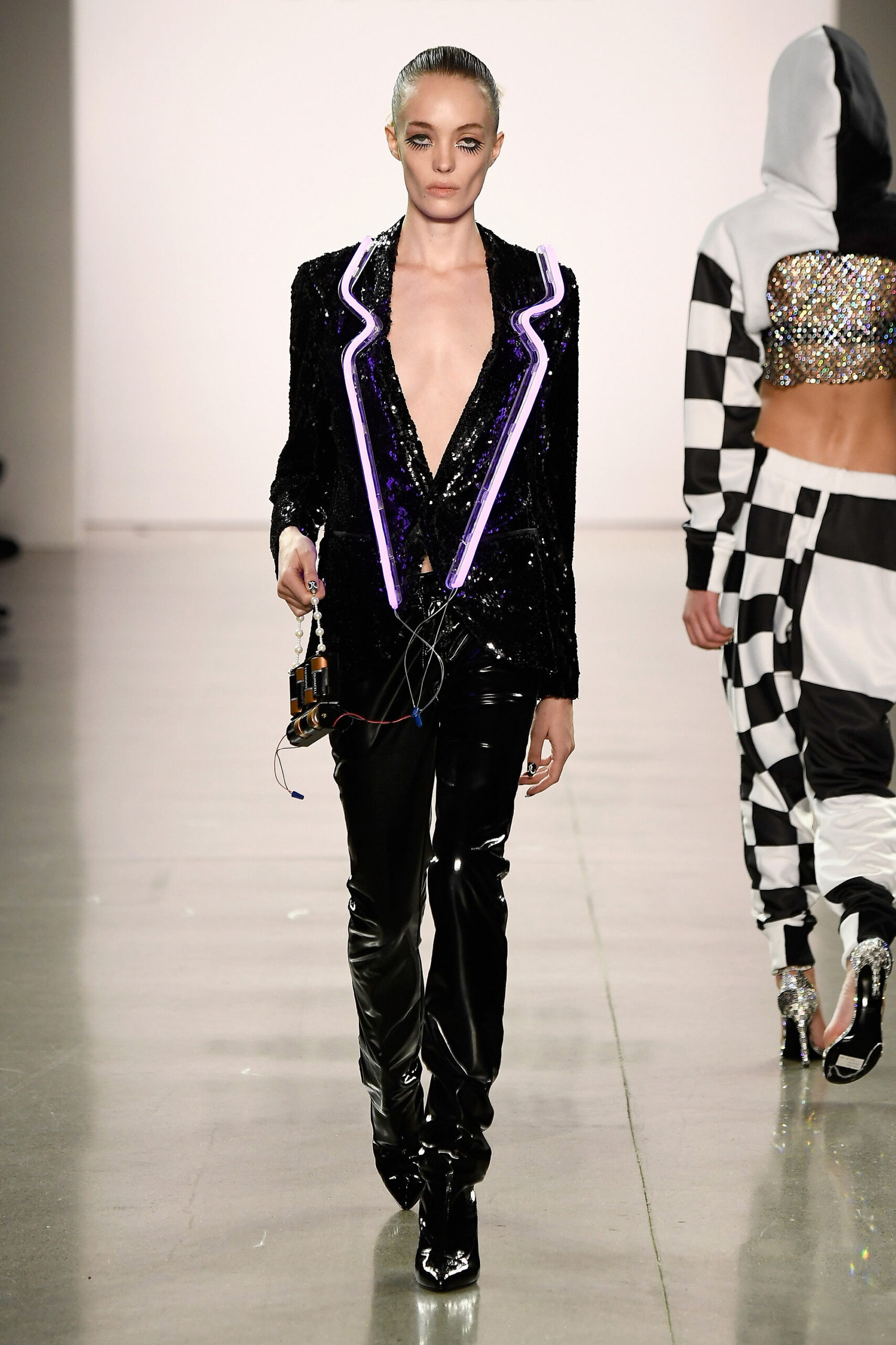 Christian Cowan F/W 18 Look 347