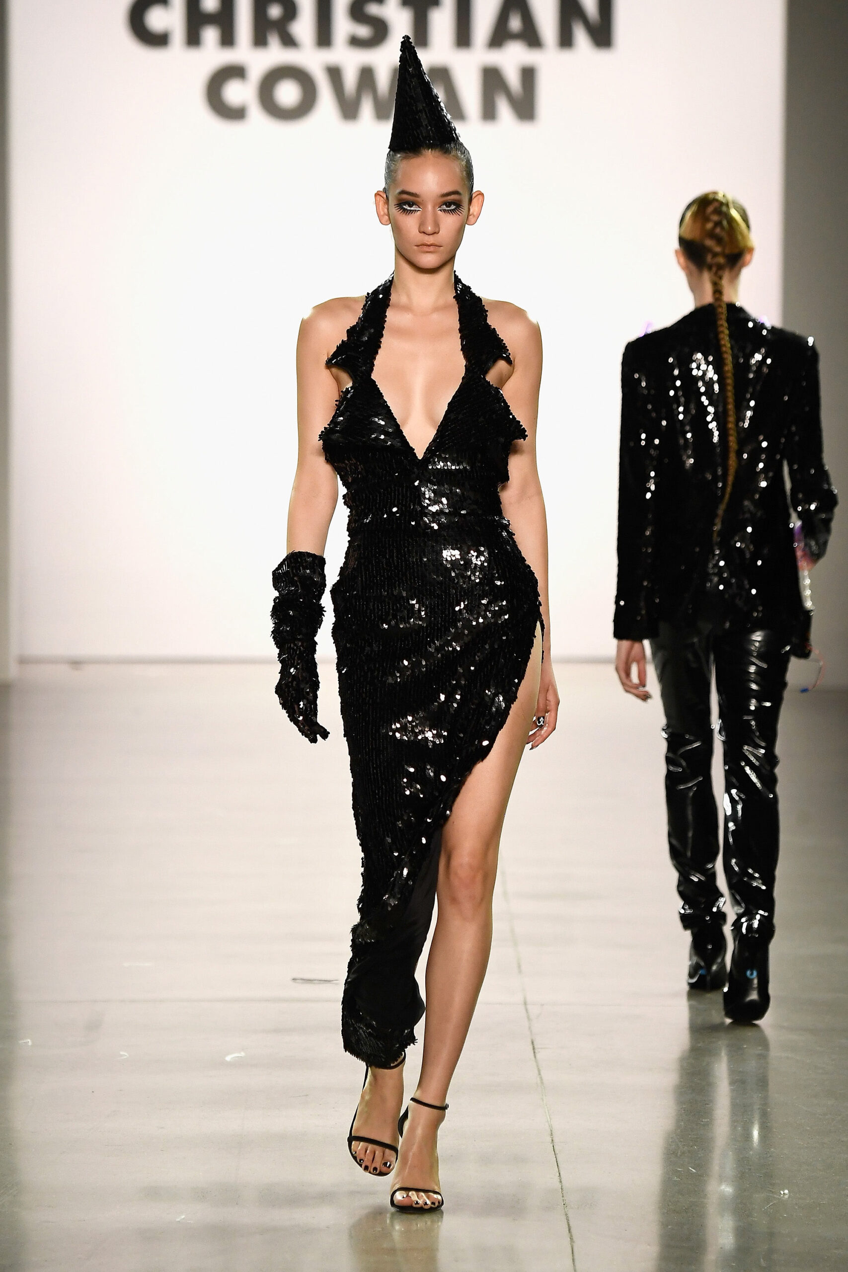 Christian Cowan F/W 18 Look 369