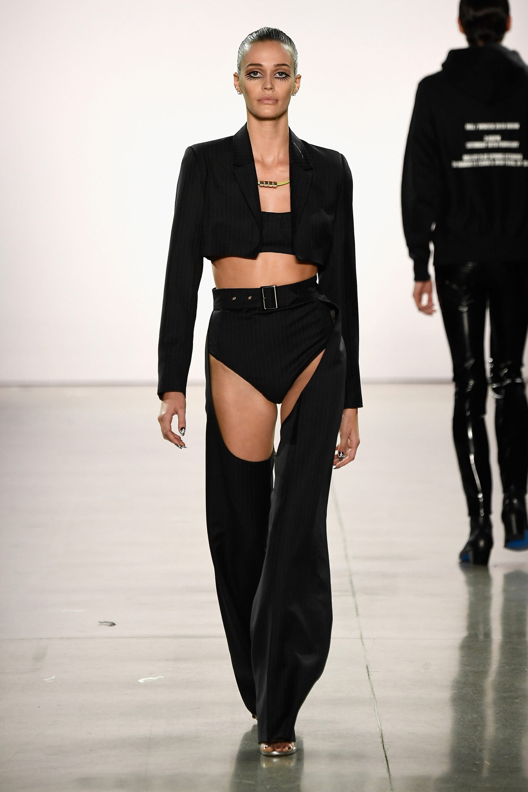 Christian Cowan F/W 18 Look 401