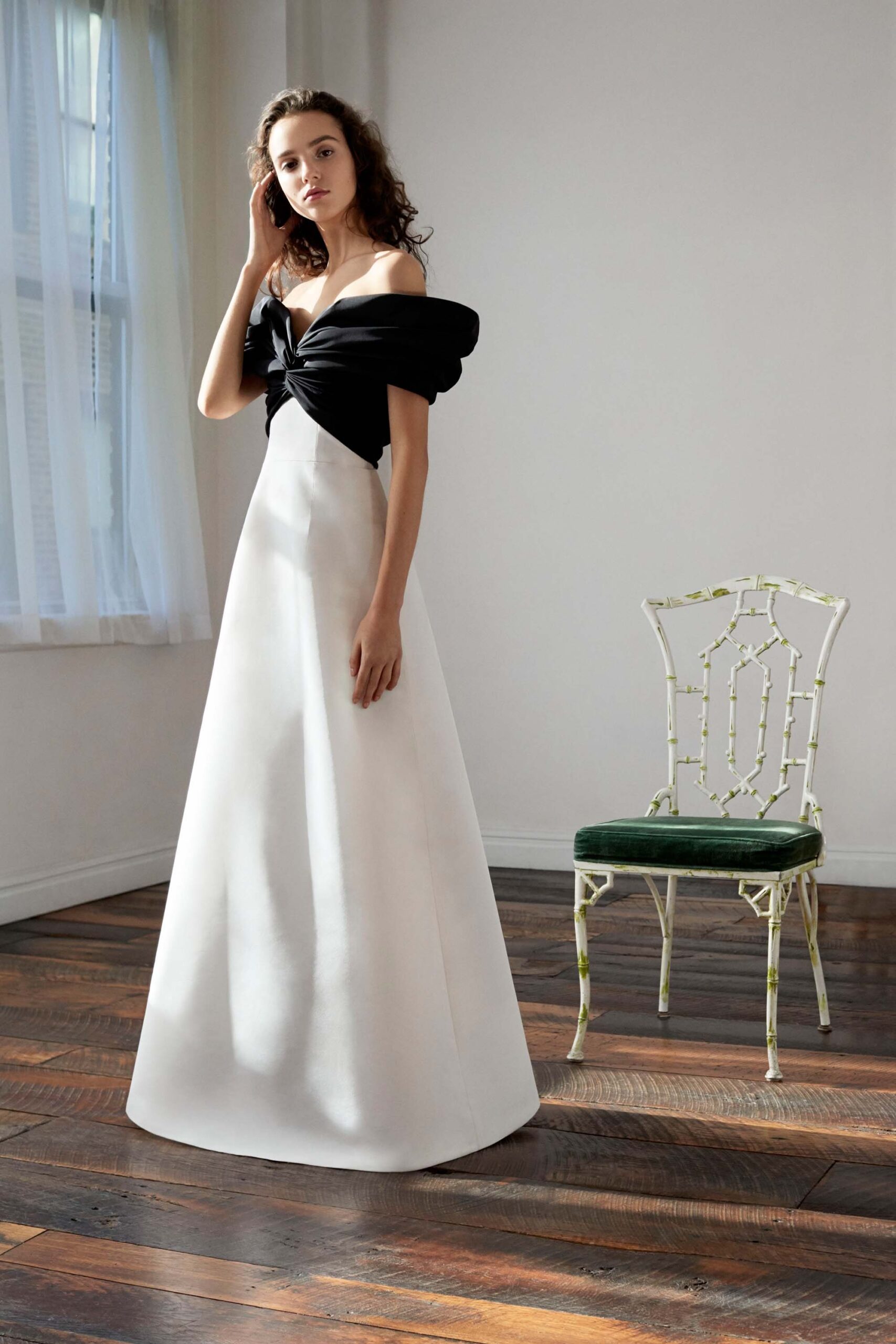 Carolina Herrera F/W 18 Look 359
