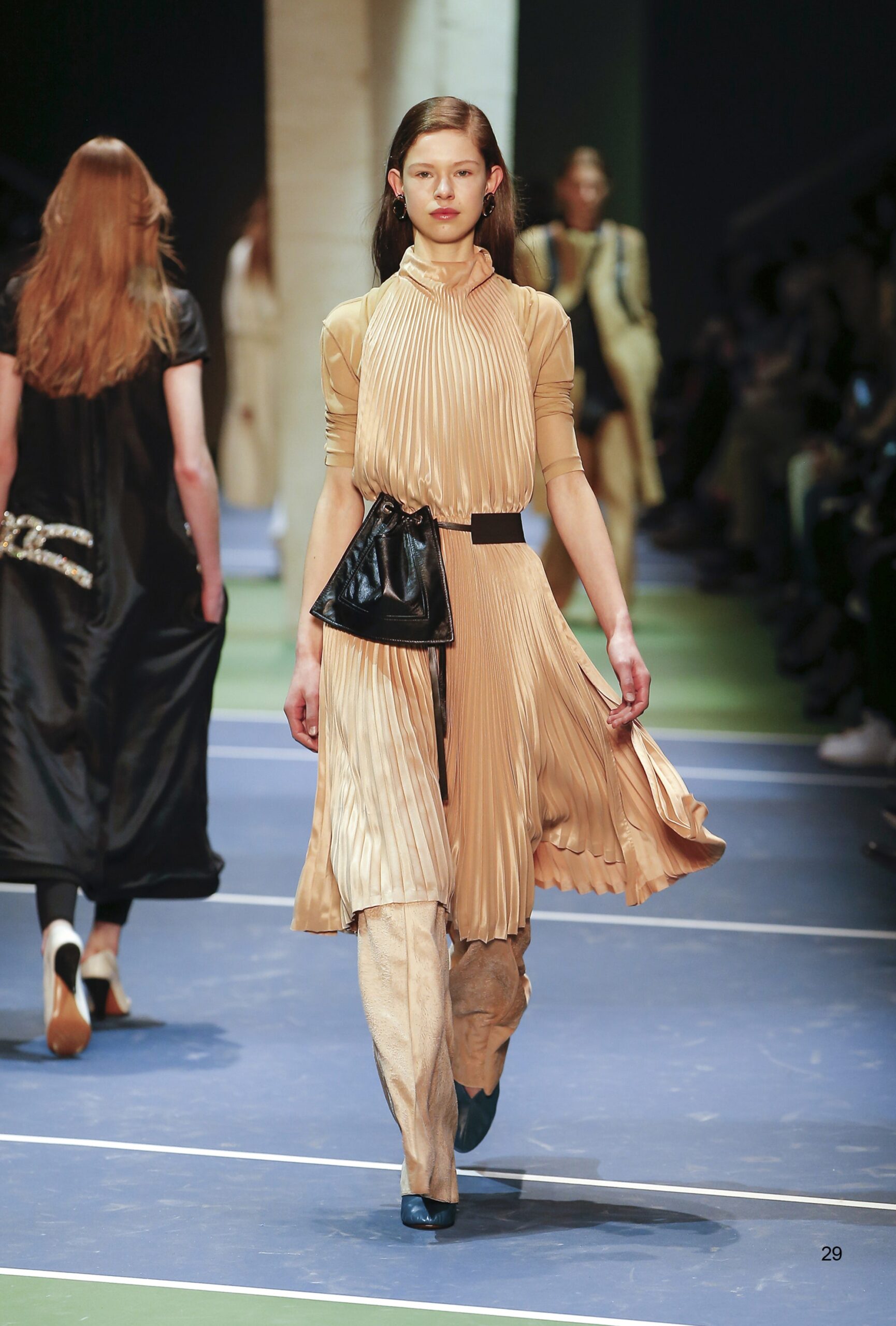 Celine F/W 16 Look 327