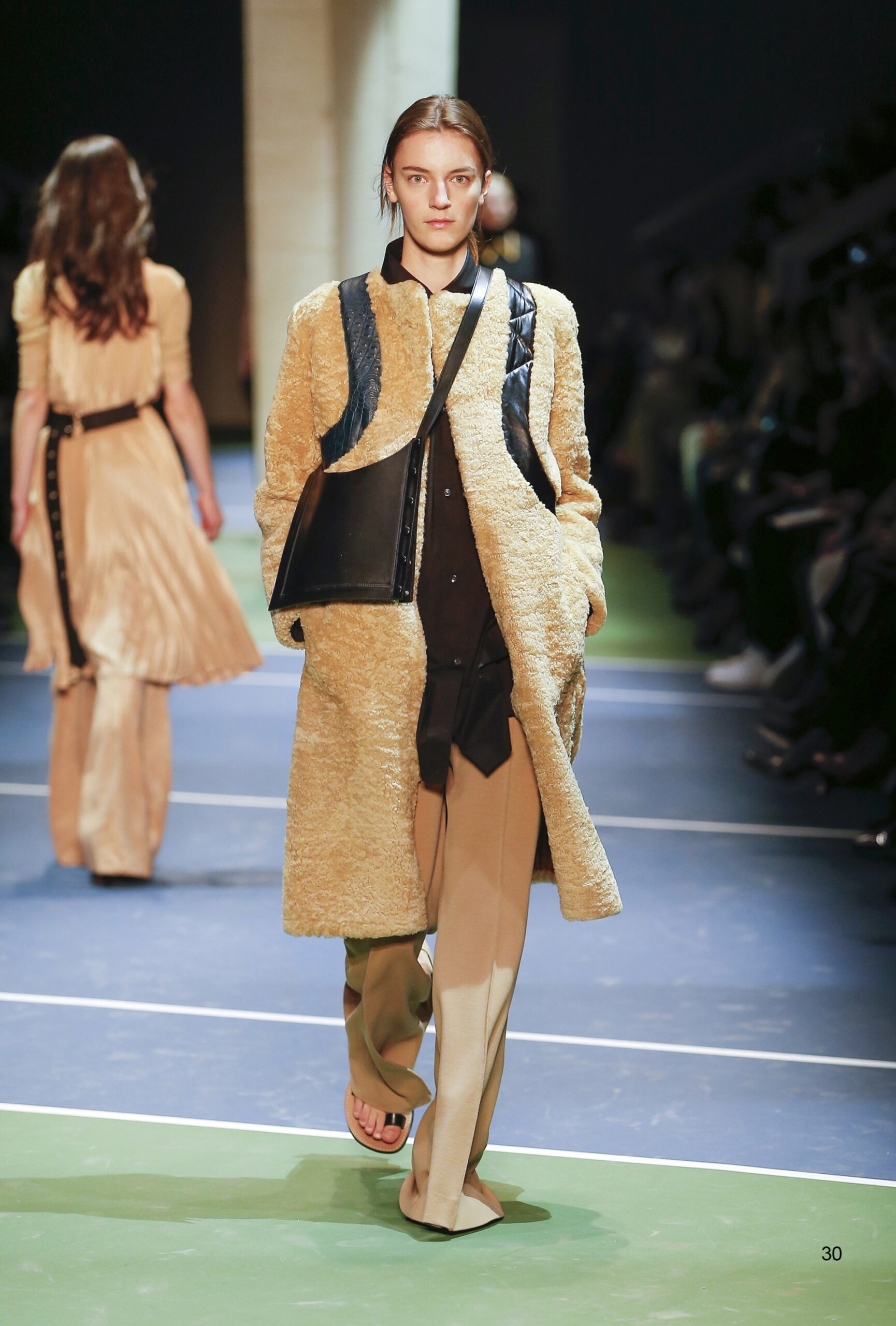 Celine F/W 16 Look 332