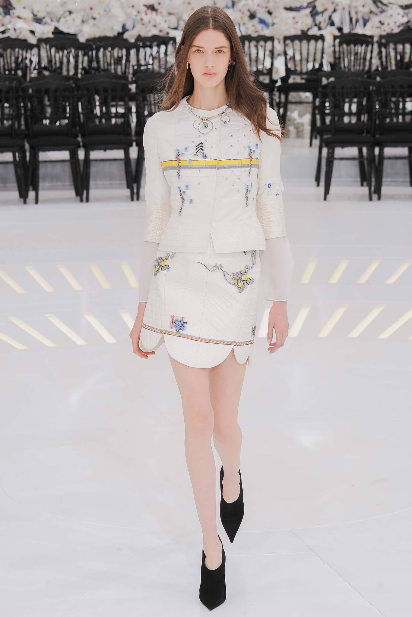 Christian Dior F/W 14 Couture Look 217