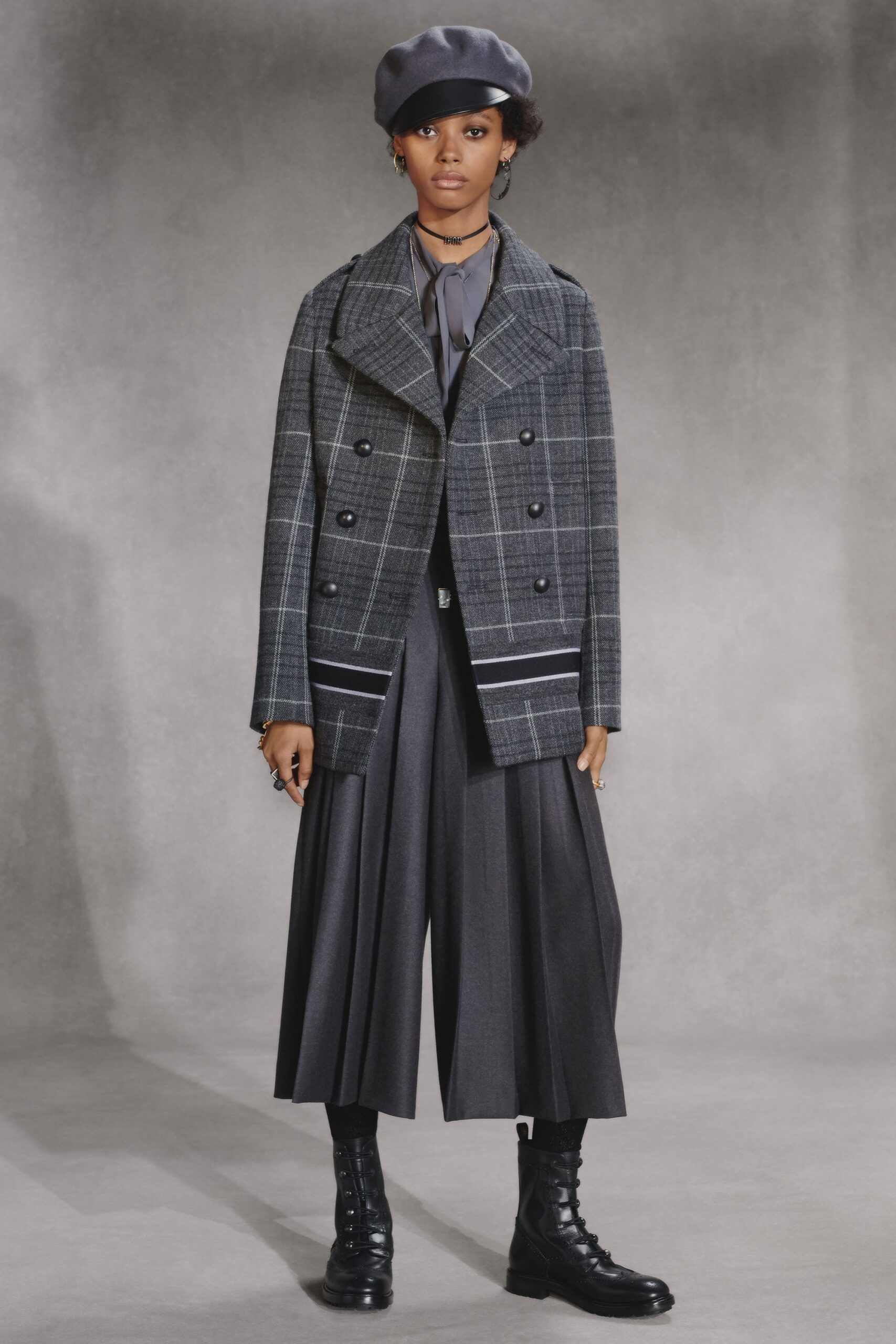 Christian Dior F/W 18 Look 404