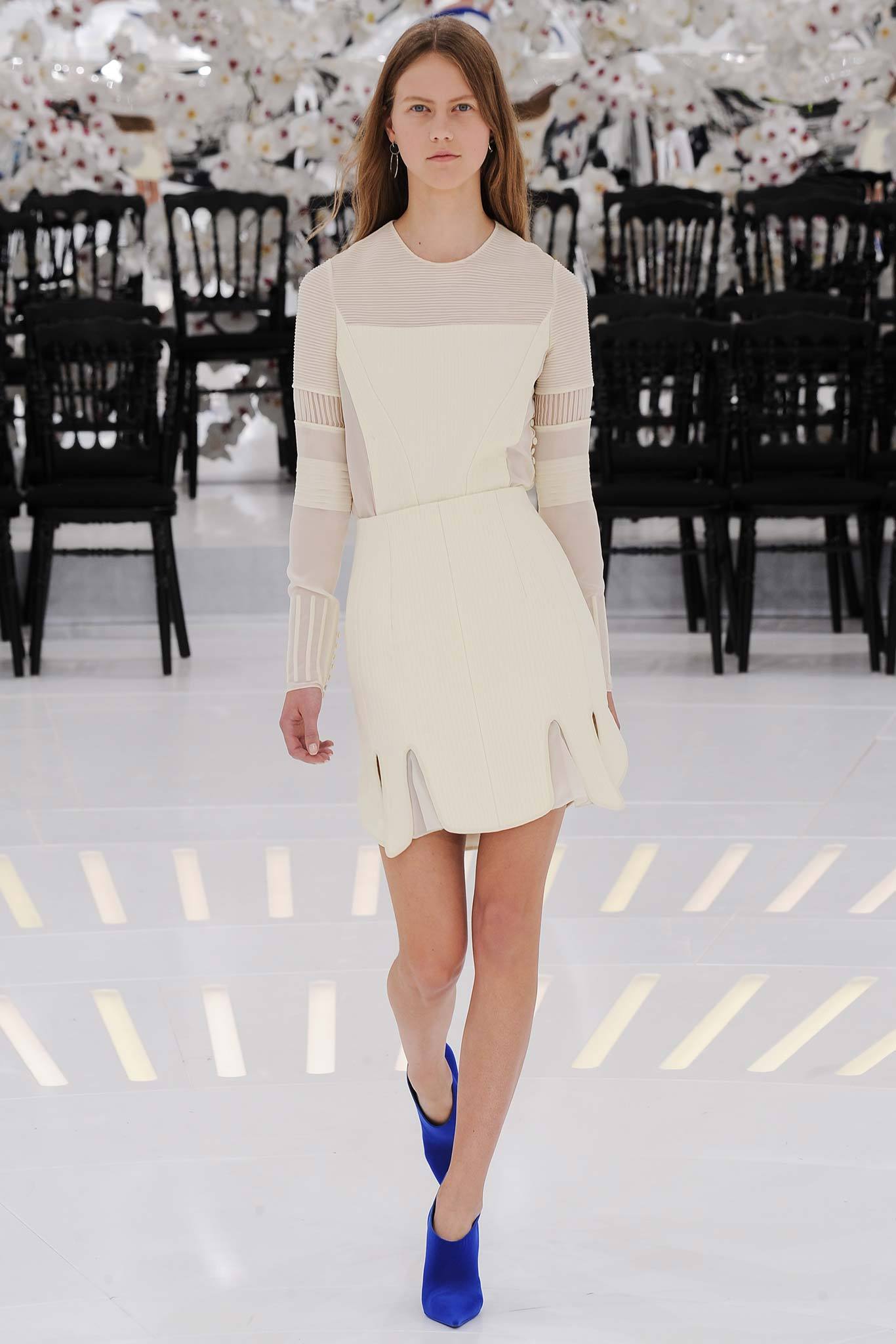Christian Dior F/W 14 Couture Look 238
