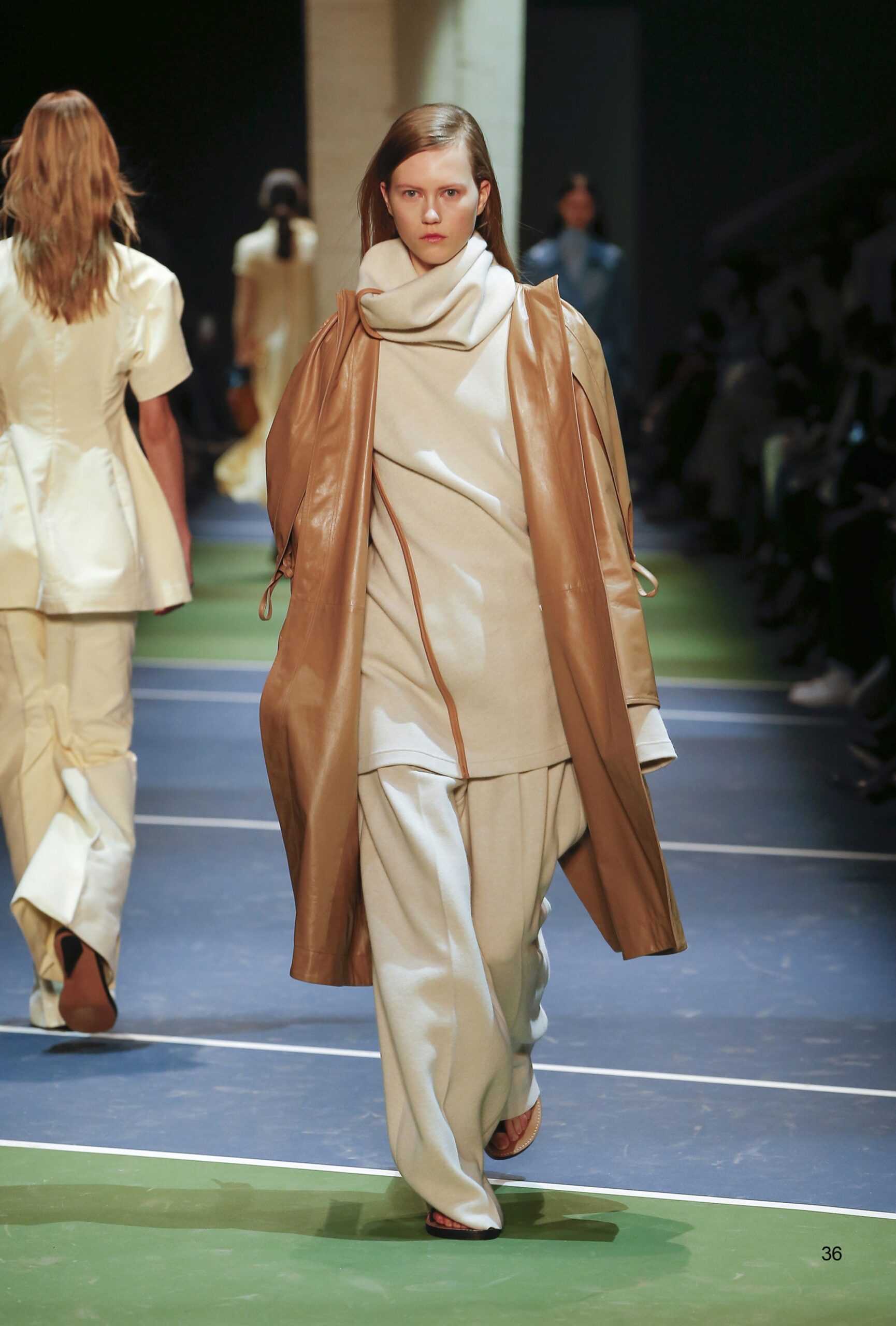 Celine F/W 16 Look 402