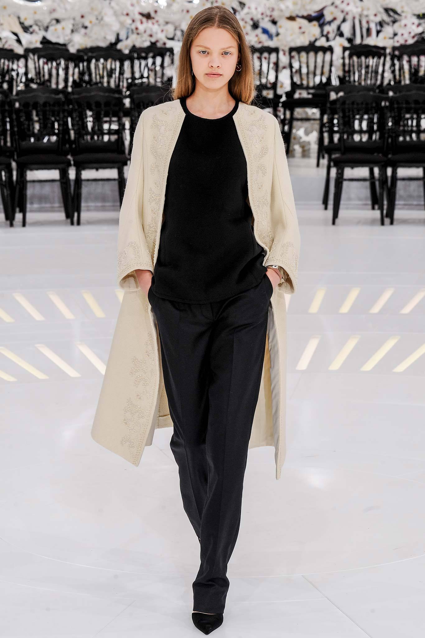 Christian Dior F/W 14 Couture Look 265
