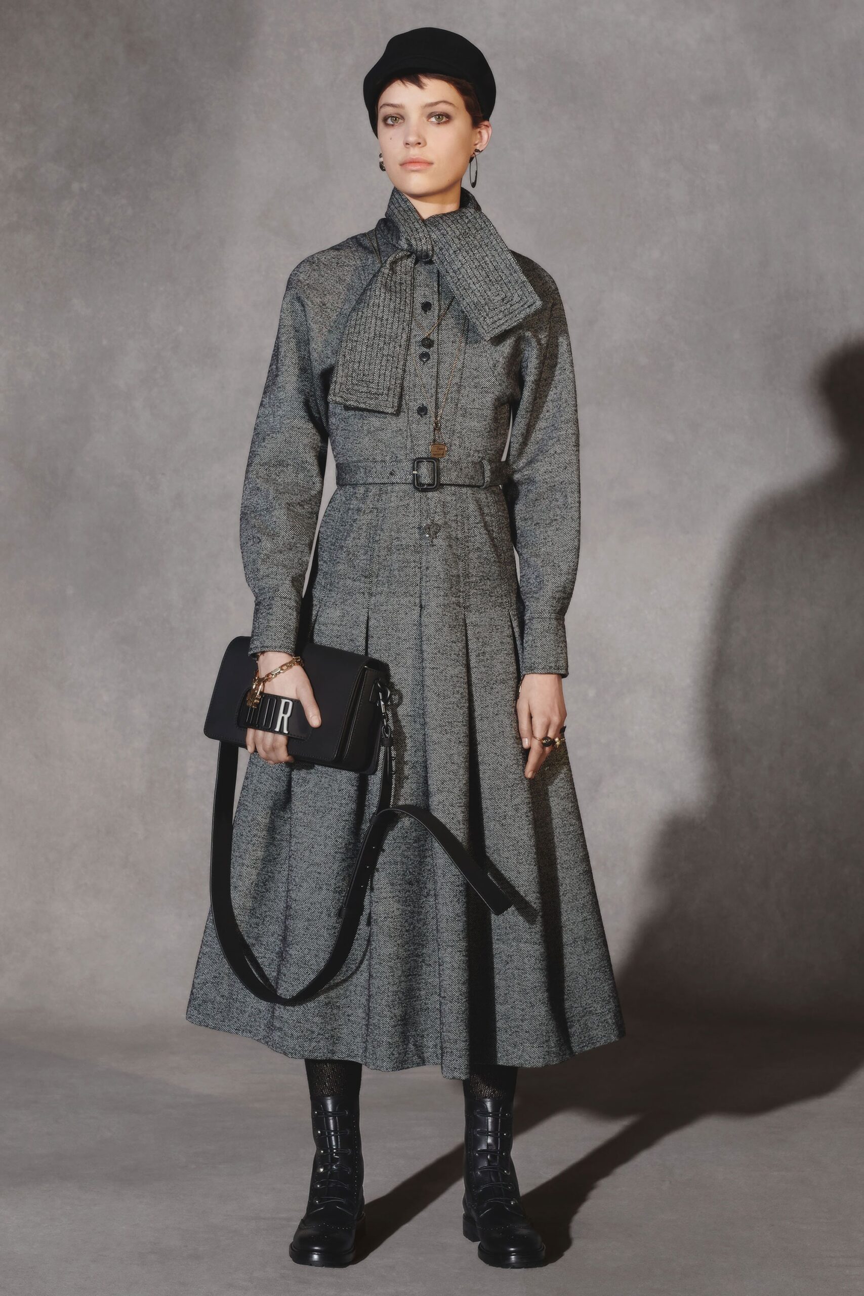Christian Dior F/W 18 Look 486