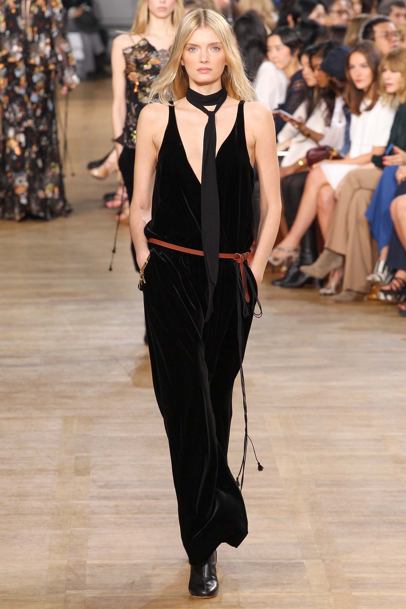 Chloé F/W 15 Look 332