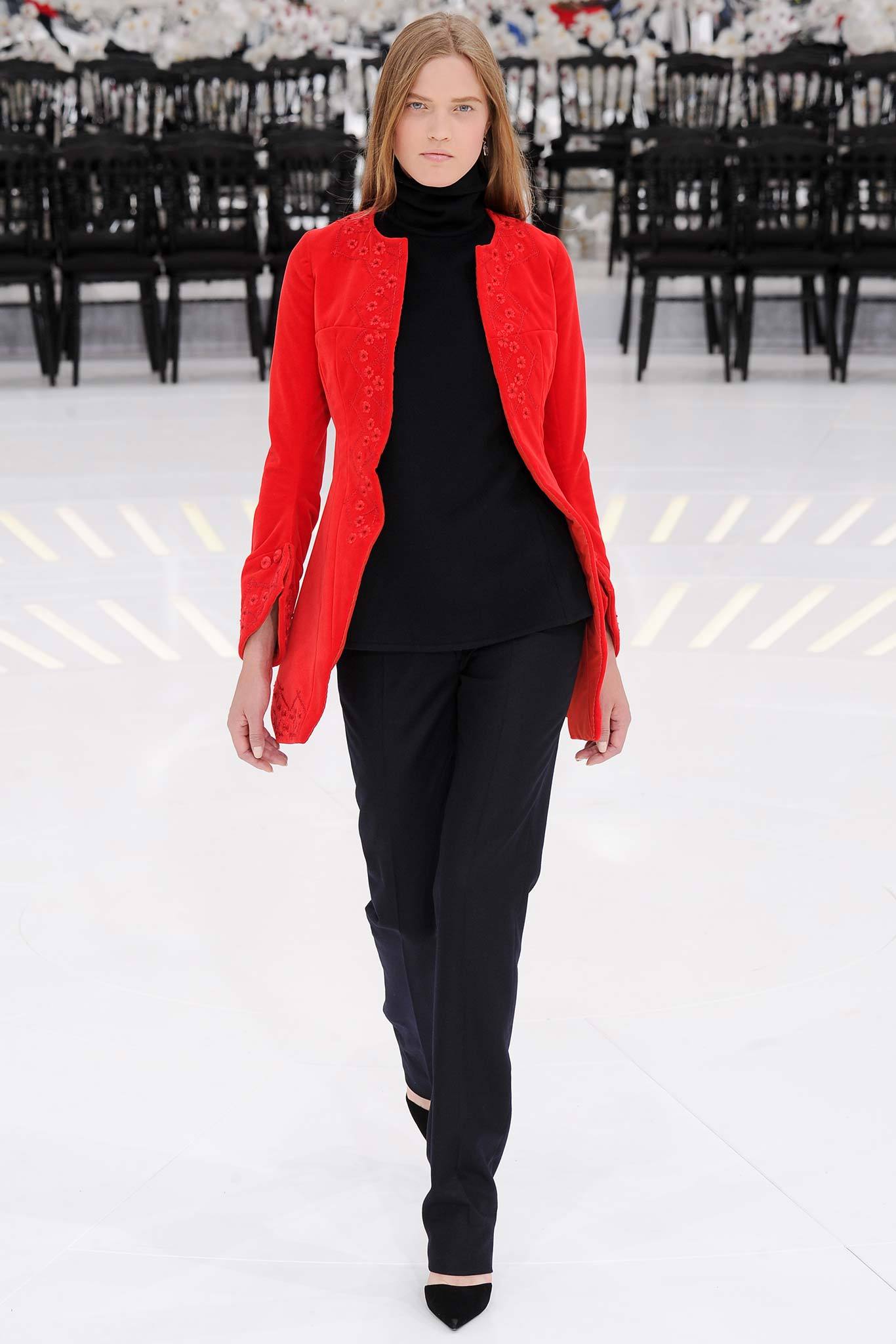 Christian Dior F/W 14 Couture Look 303