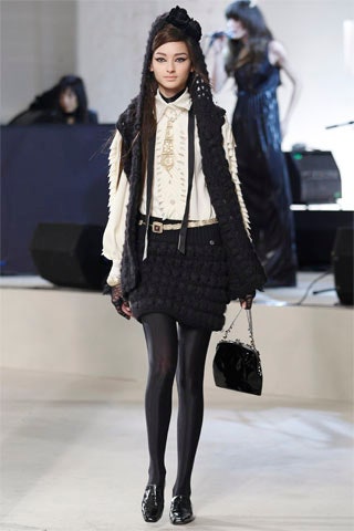 Chanel F/W 08 Look 346