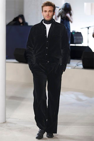 Chanel F/W 08 Look 381