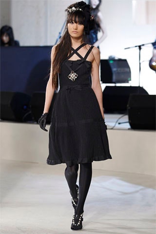Chanel F/W 08 Look 384