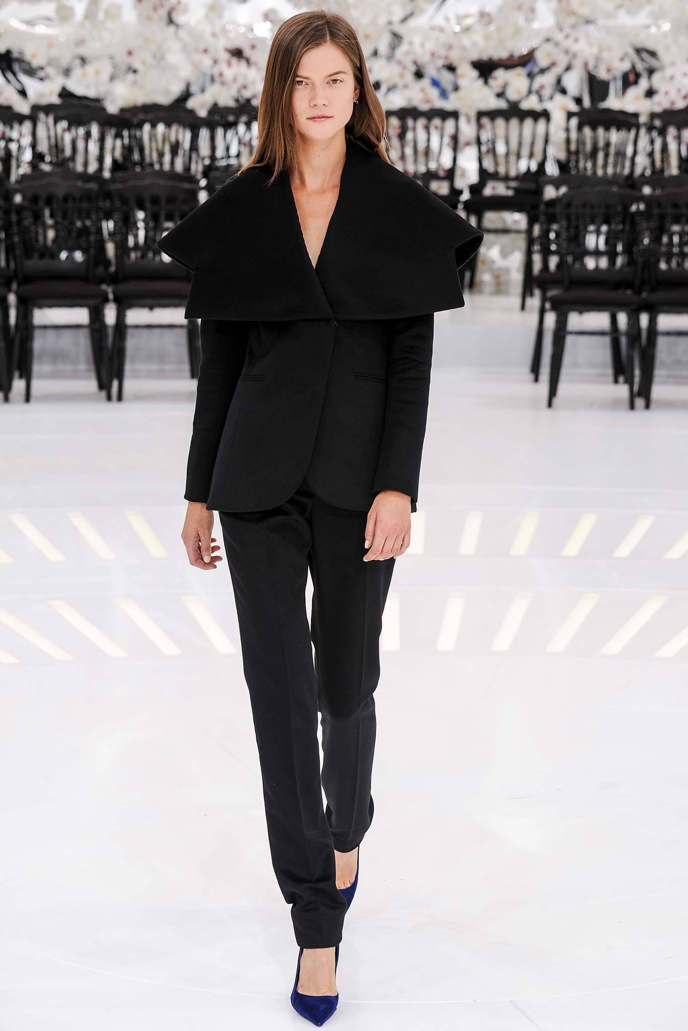Christian Dior F/W 14 Couture Look 401