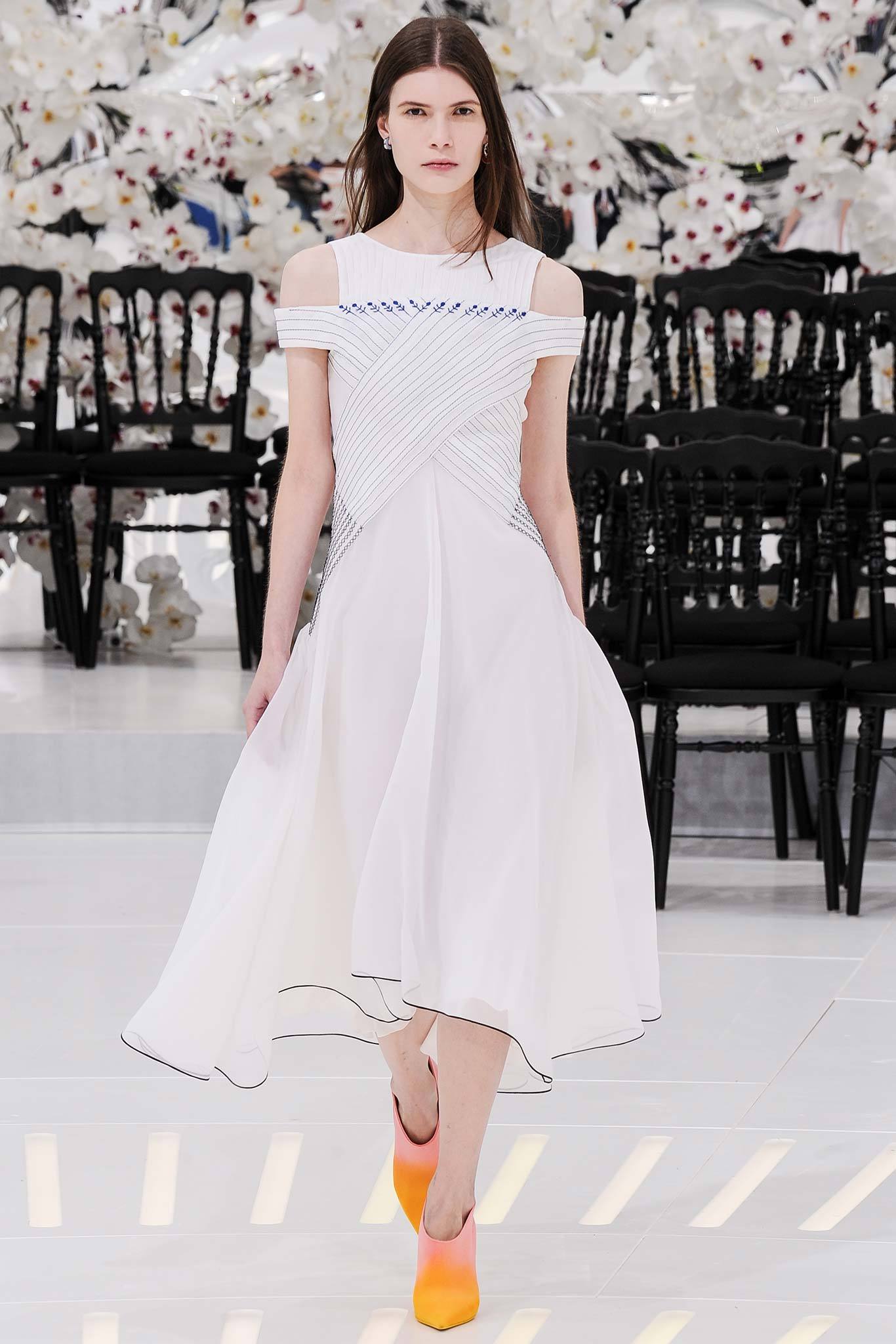 Christian Dior F/W 14 Couture Look 427