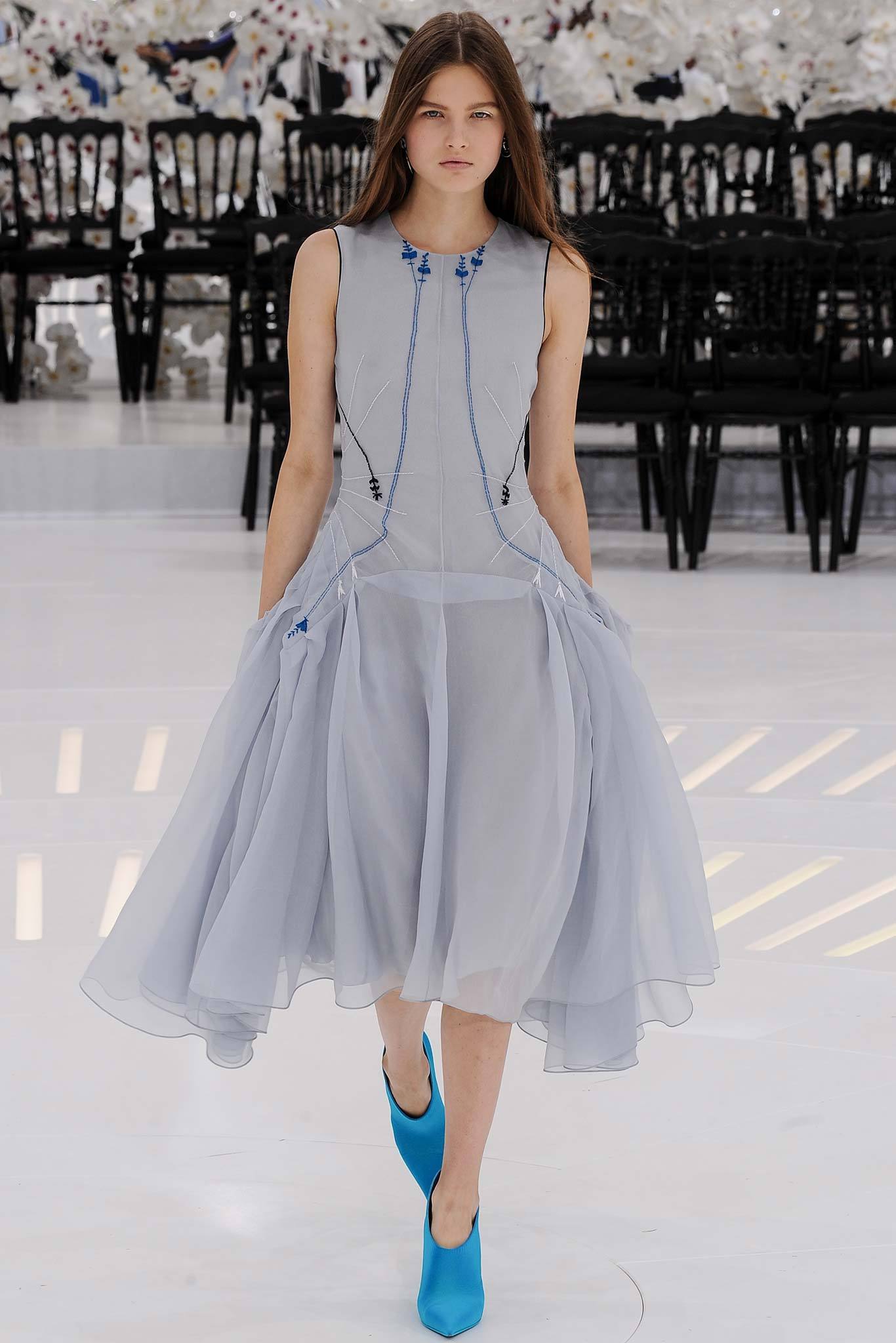 Christian Dior F/W 14 Couture Look 437
