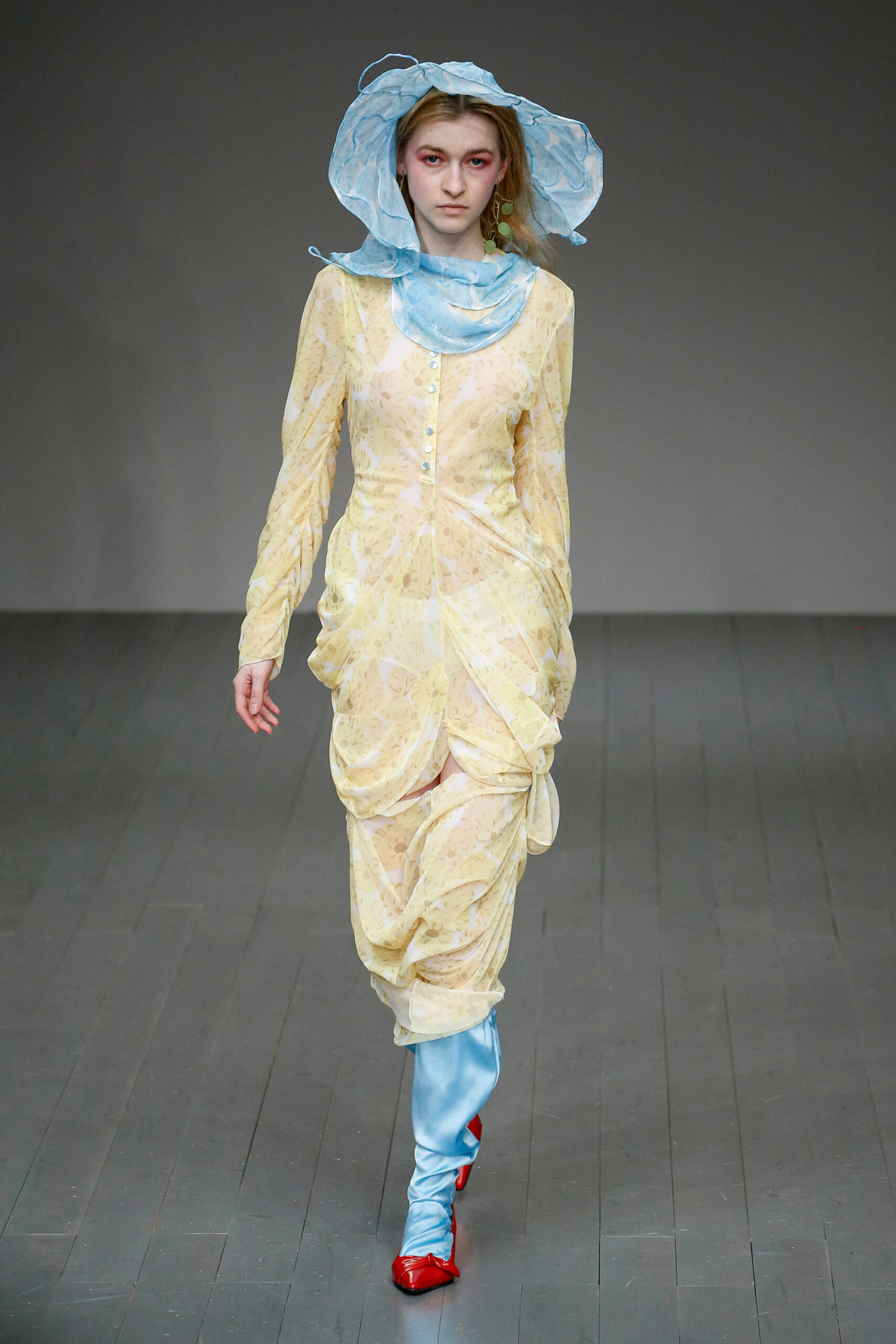 Central Saint Martins F/W 18 Menswear Look 143