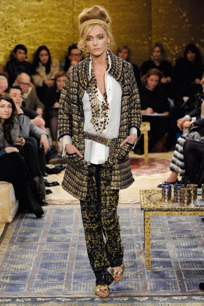 Chanel F/W 11 Look 440