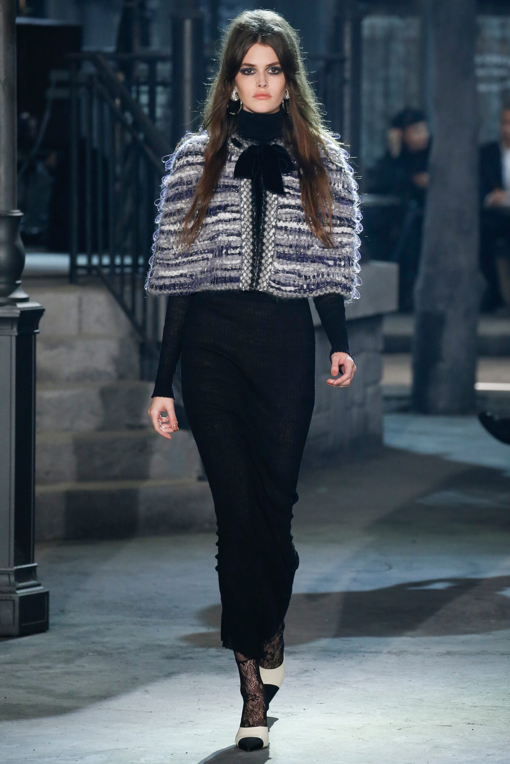Chanel F/W 16 Look 107