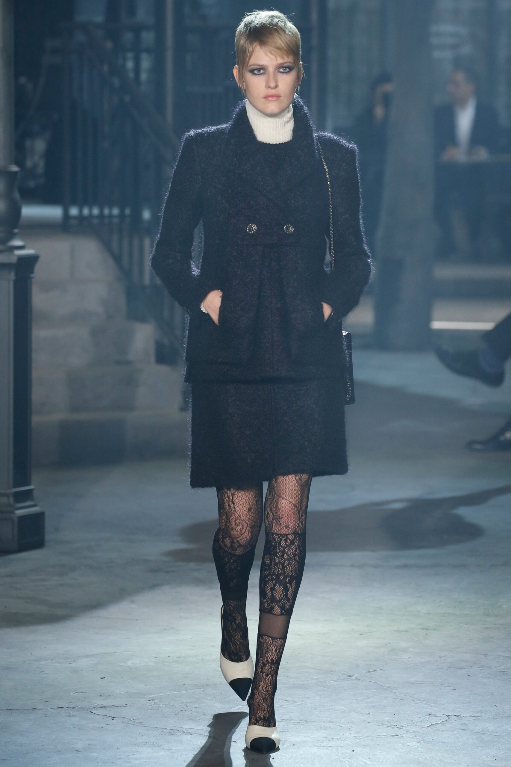 Chanel F/W 16 Look 183