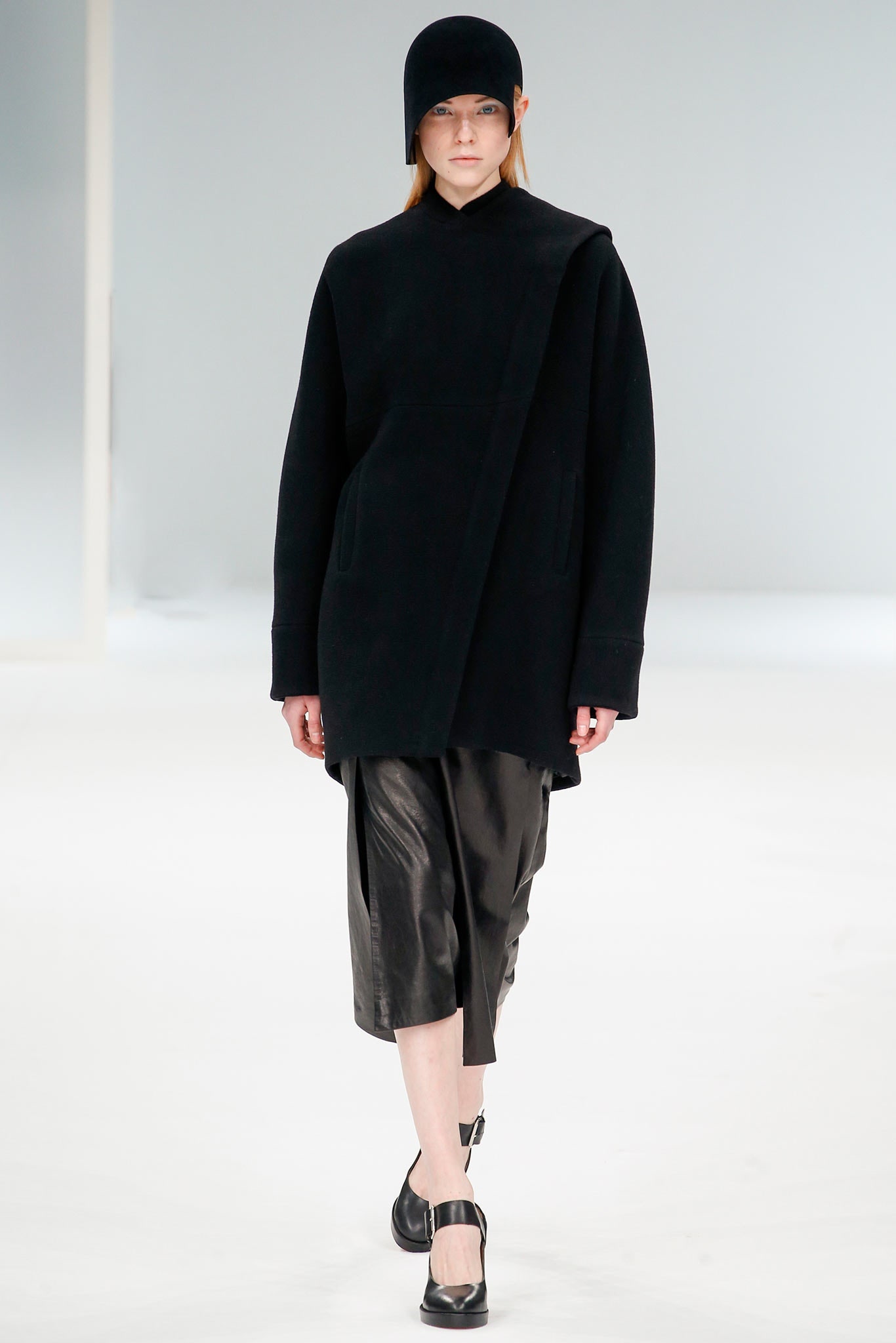 Chalayan F/W 15 Look 208