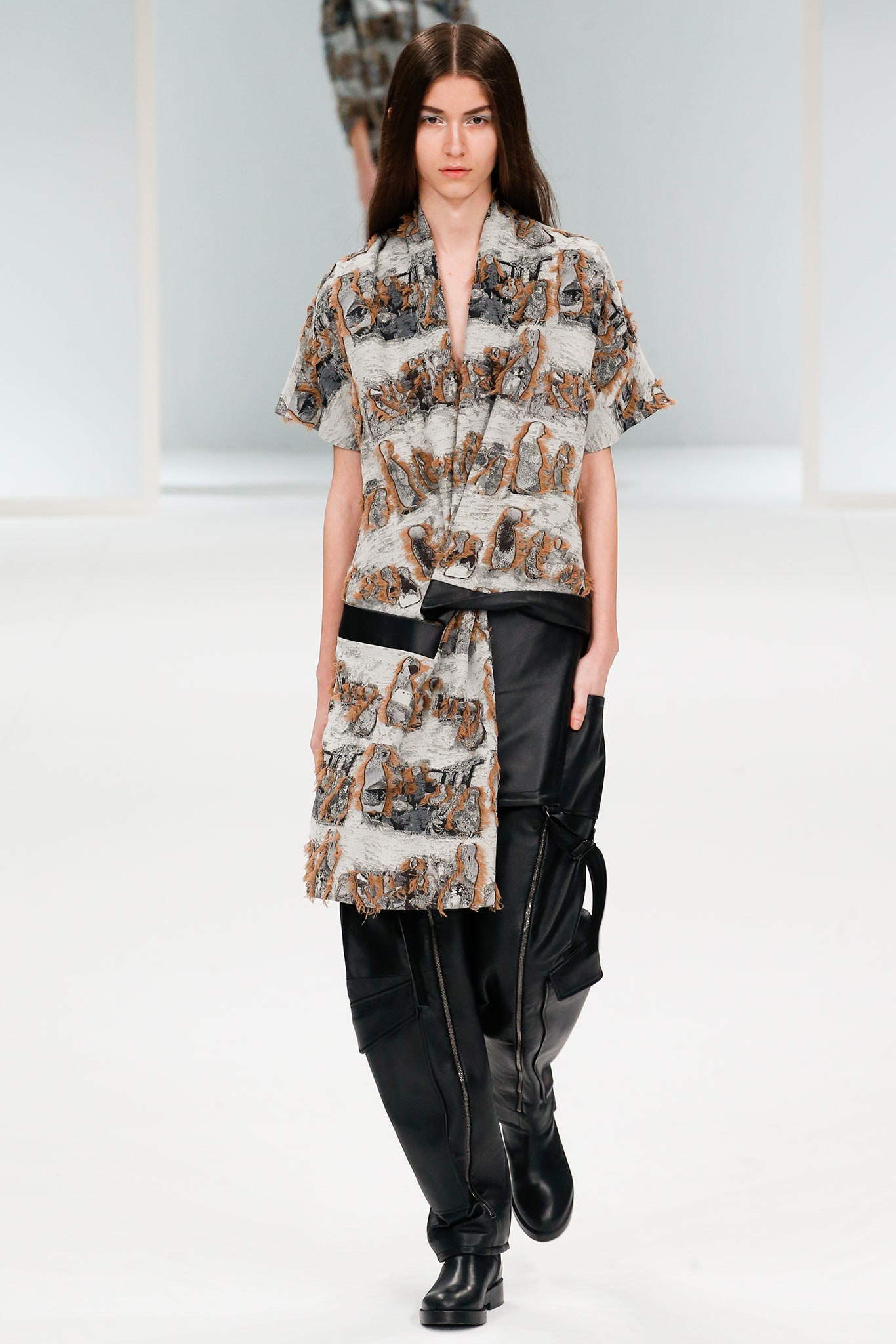 Chalayan F/W 15 Look 249