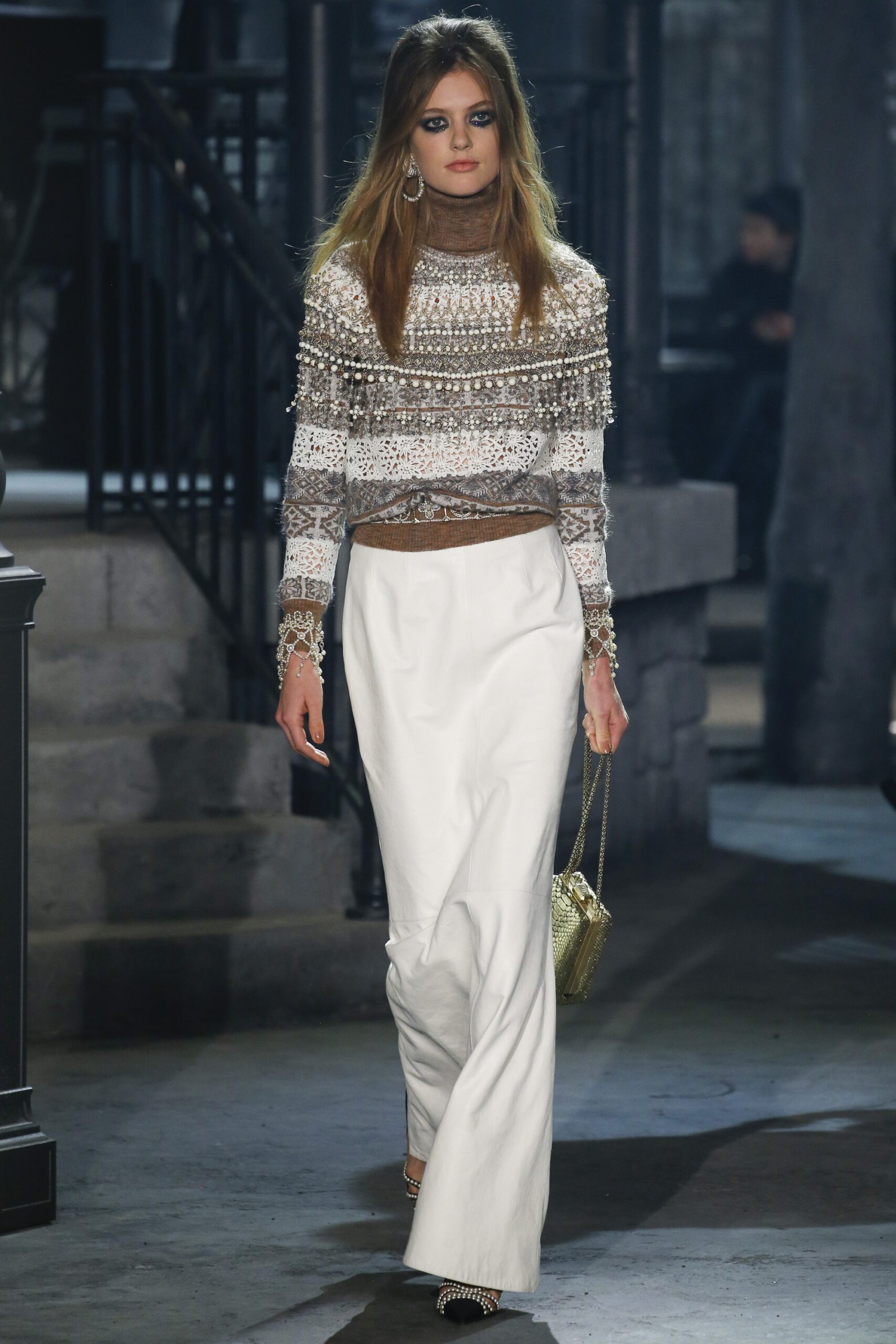 Chanel F/W 16 Look 615
