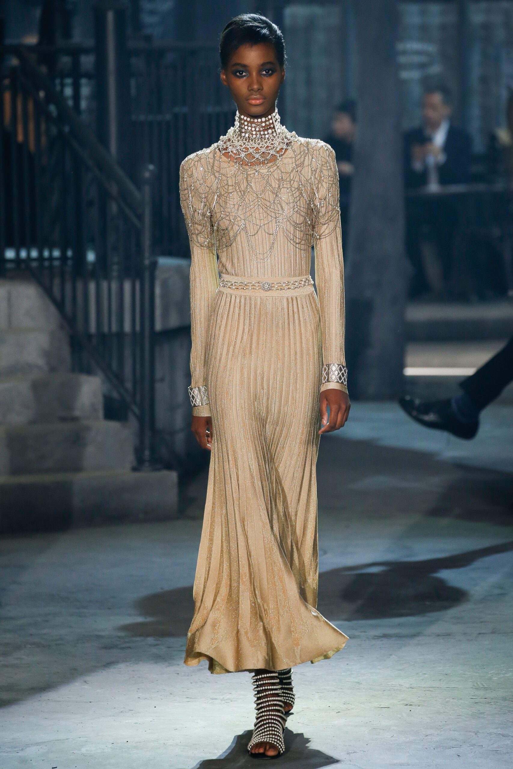 Chanel F/W 16 Look 651