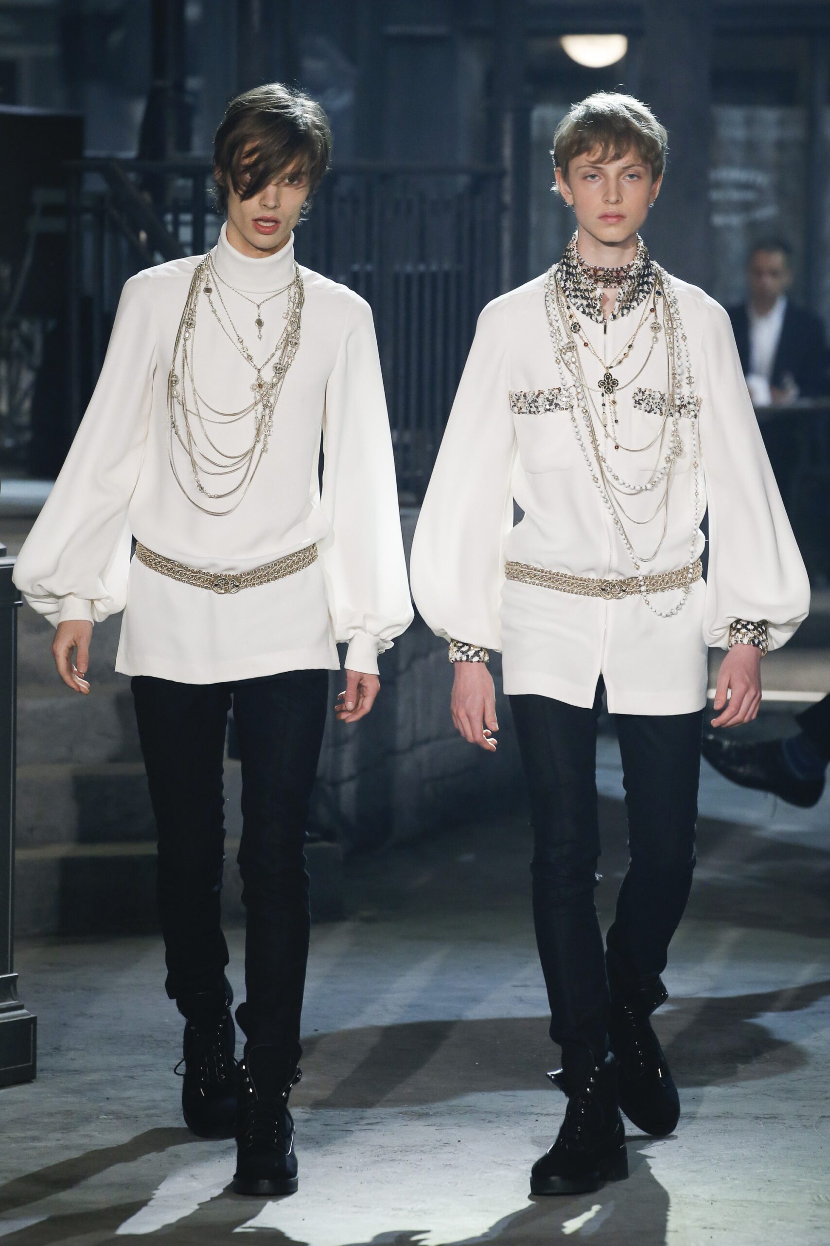 Chanel F/W 16 Look 761