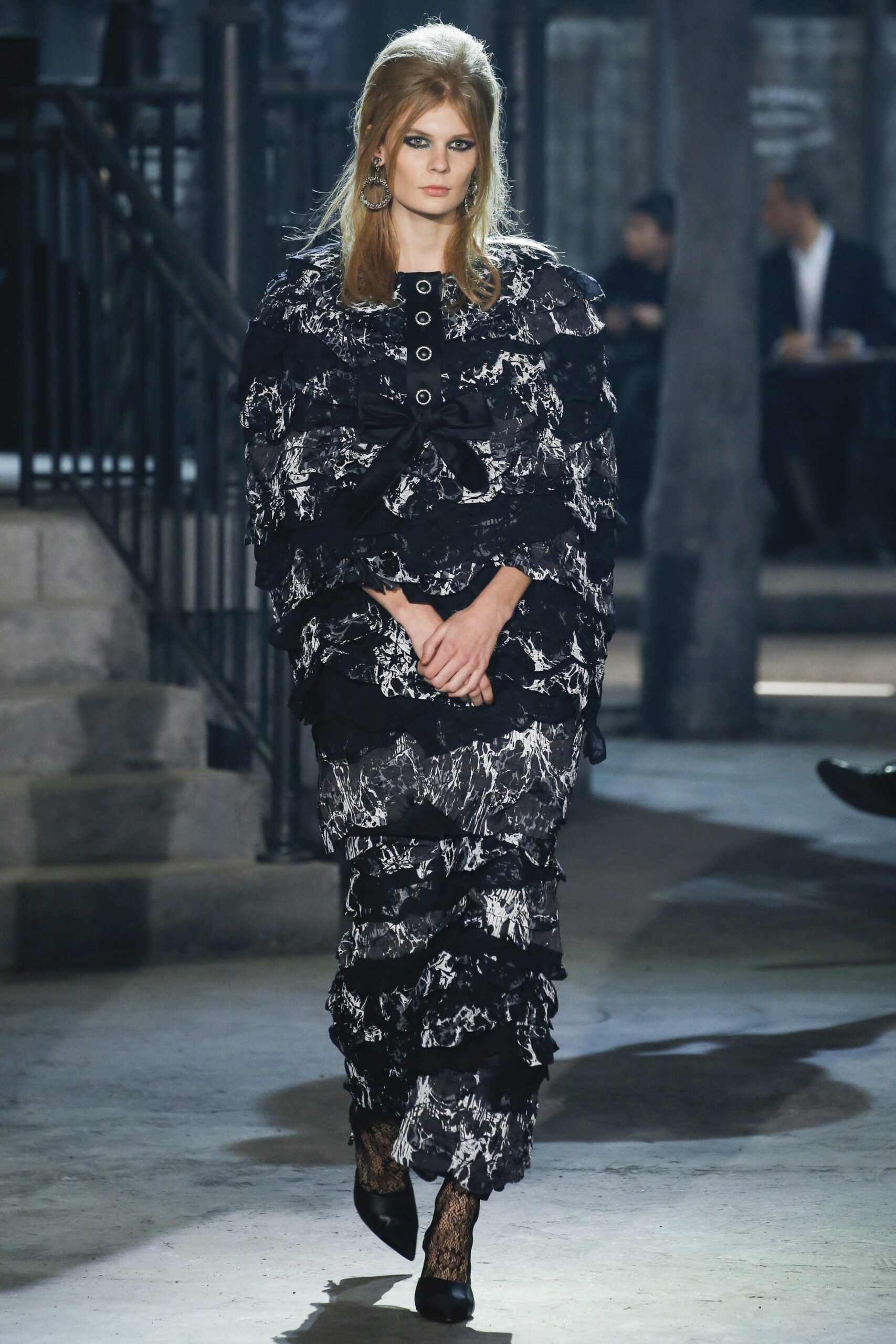 Chanel F/W 16 Look 907
