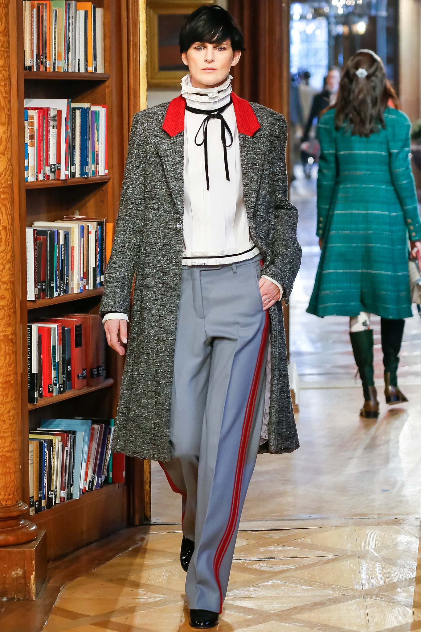 Chanel F/W 15 Look 133